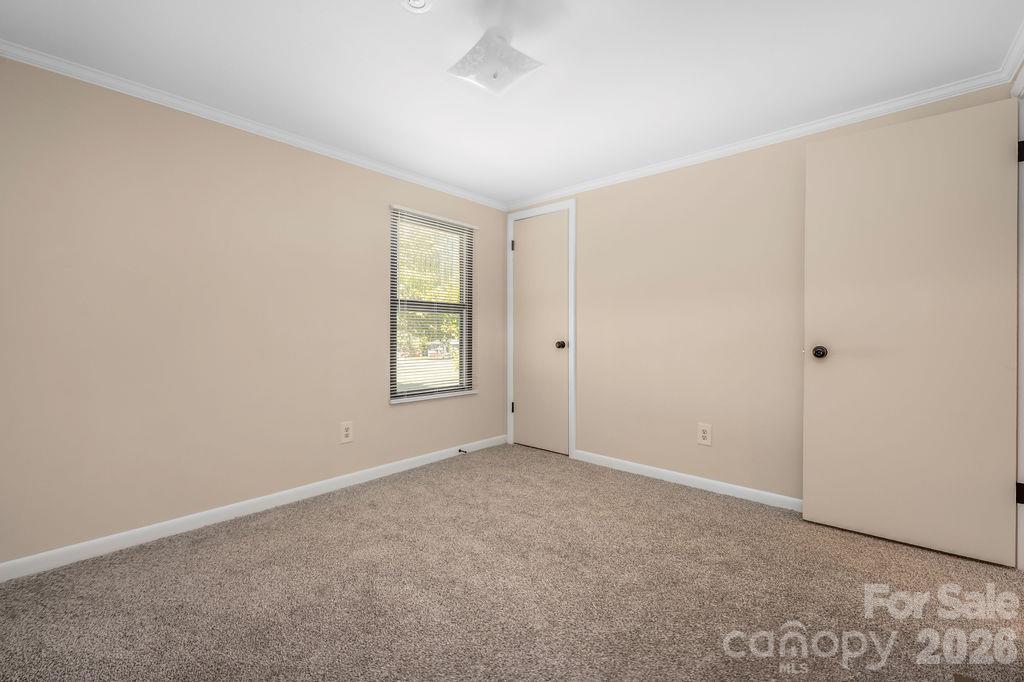 Single Family Residence at 149 Hallmark Estates Drive, Statesville, photo 27 of 39