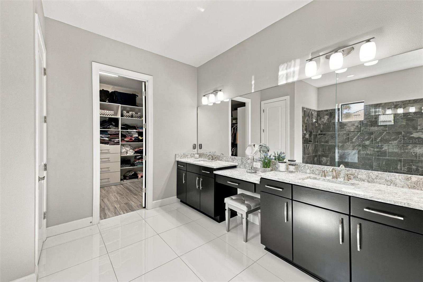 Primary Bathroom and walk-in closet - 4723 BENITO CT, BRADENTON