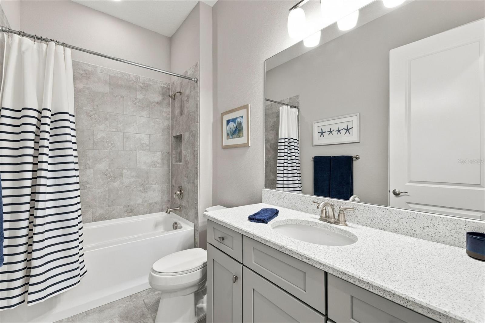 Bathroom with soaking tub - 4723 BENITO CT, BRADENTON