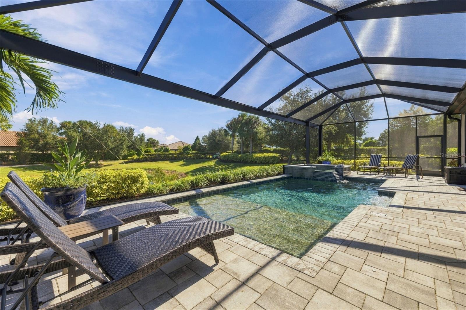 Pool and Privacy - 4723 BENITO CT, BRADENTON