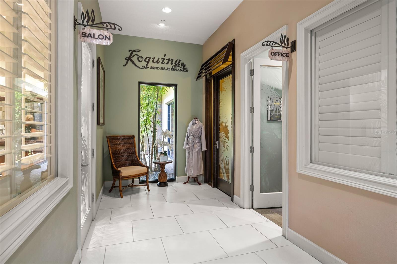 The Spa - 4723 BENITO CT, BRADENTON