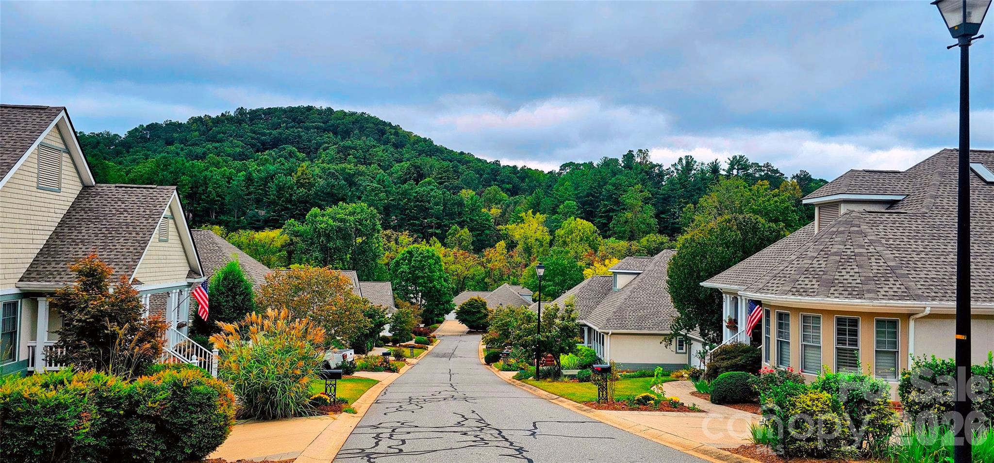 18 Creekside Way