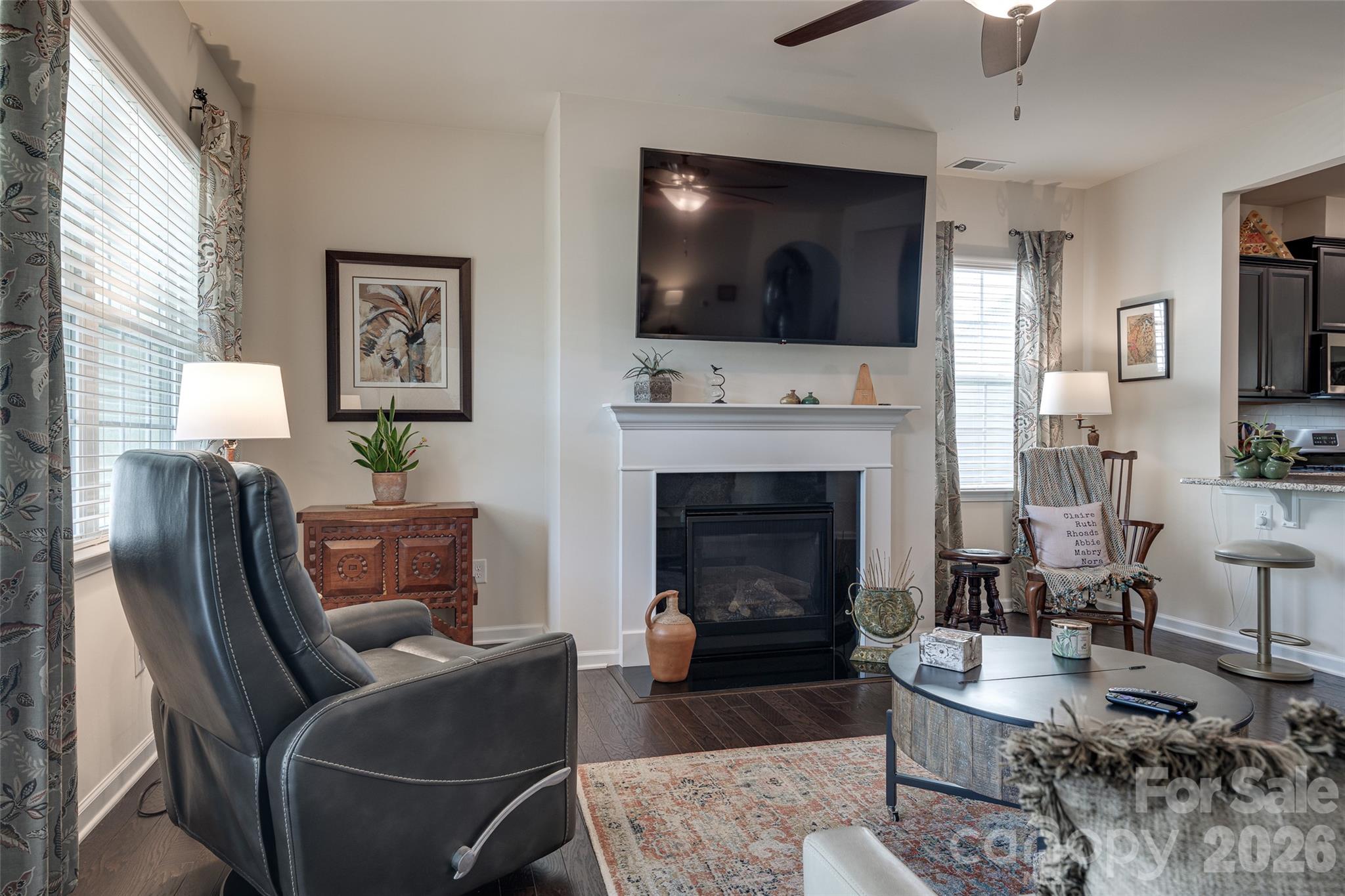 Single Family Residence at 13301 Canterbury Castle Drive, Charlotte, photo 18 of 48