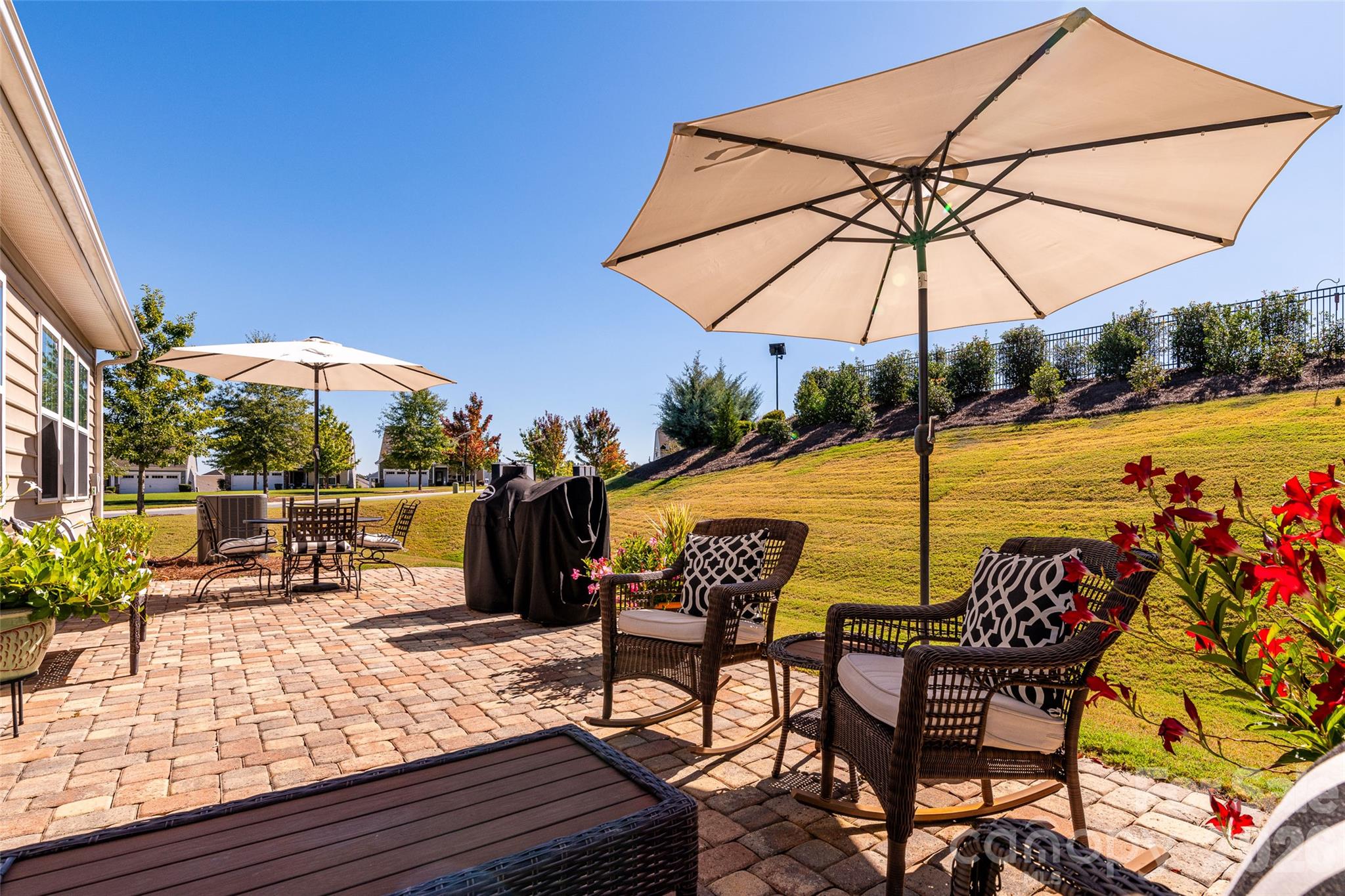 Single Family Residence at 13301 Canterbury Castle Drive, Charlotte, photo 45 of 48