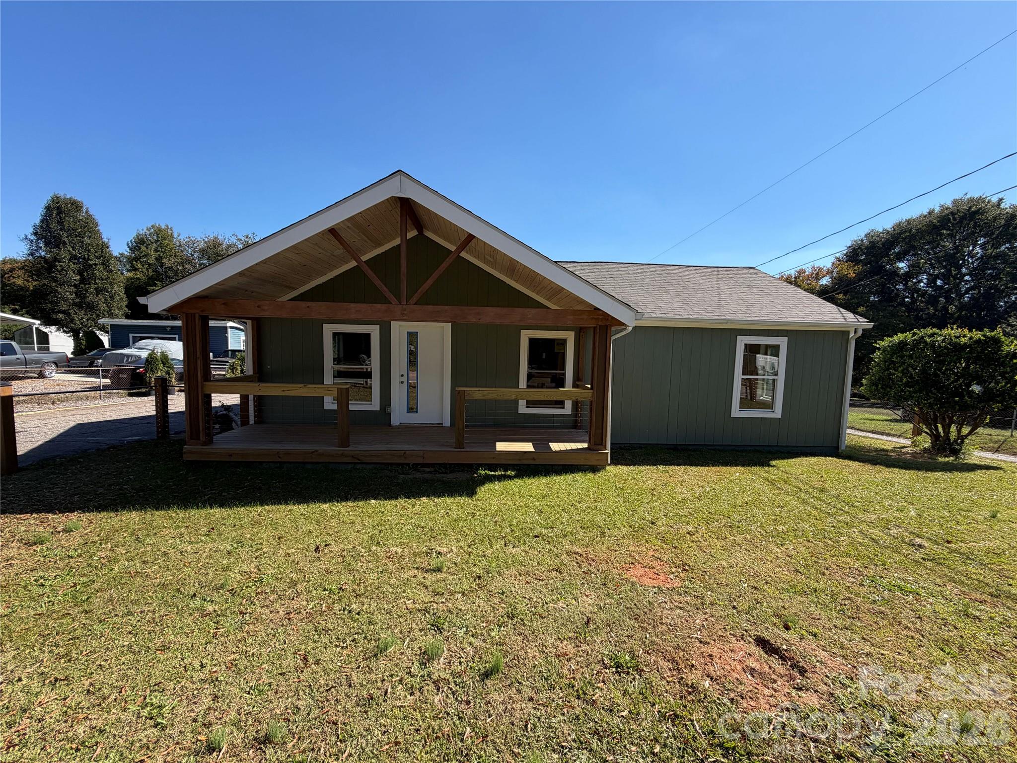 Single Family Residence at 121 Autumn Leaf Road, Troutman, photo 3 of 3