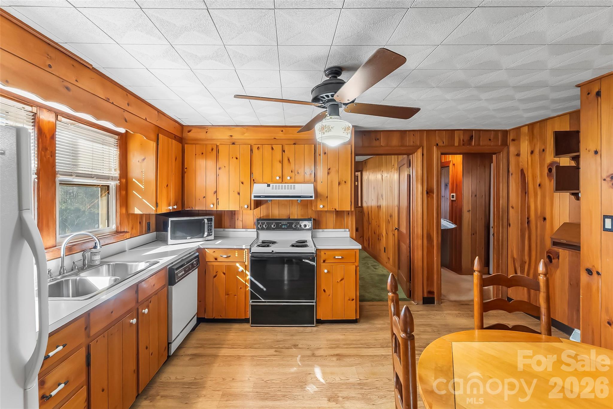 Single Family Residence at 6423 US 70 Highway E, Nebo, photo 10 of 37