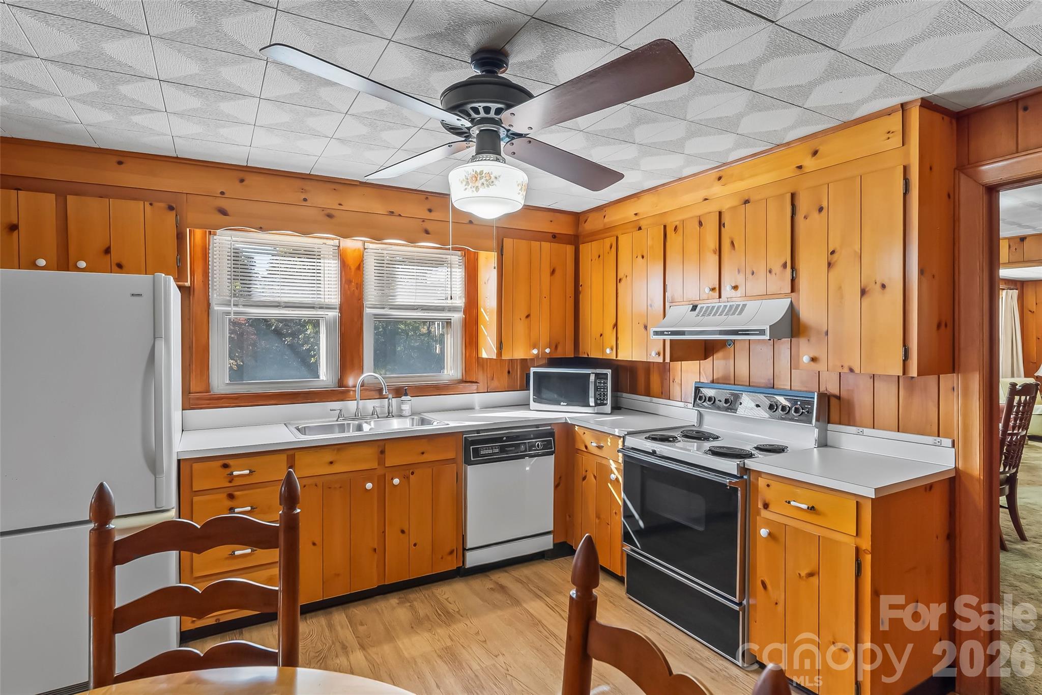 Single Family Residence at 6423 US 70 Highway E, Nebo, photo 11 of 37