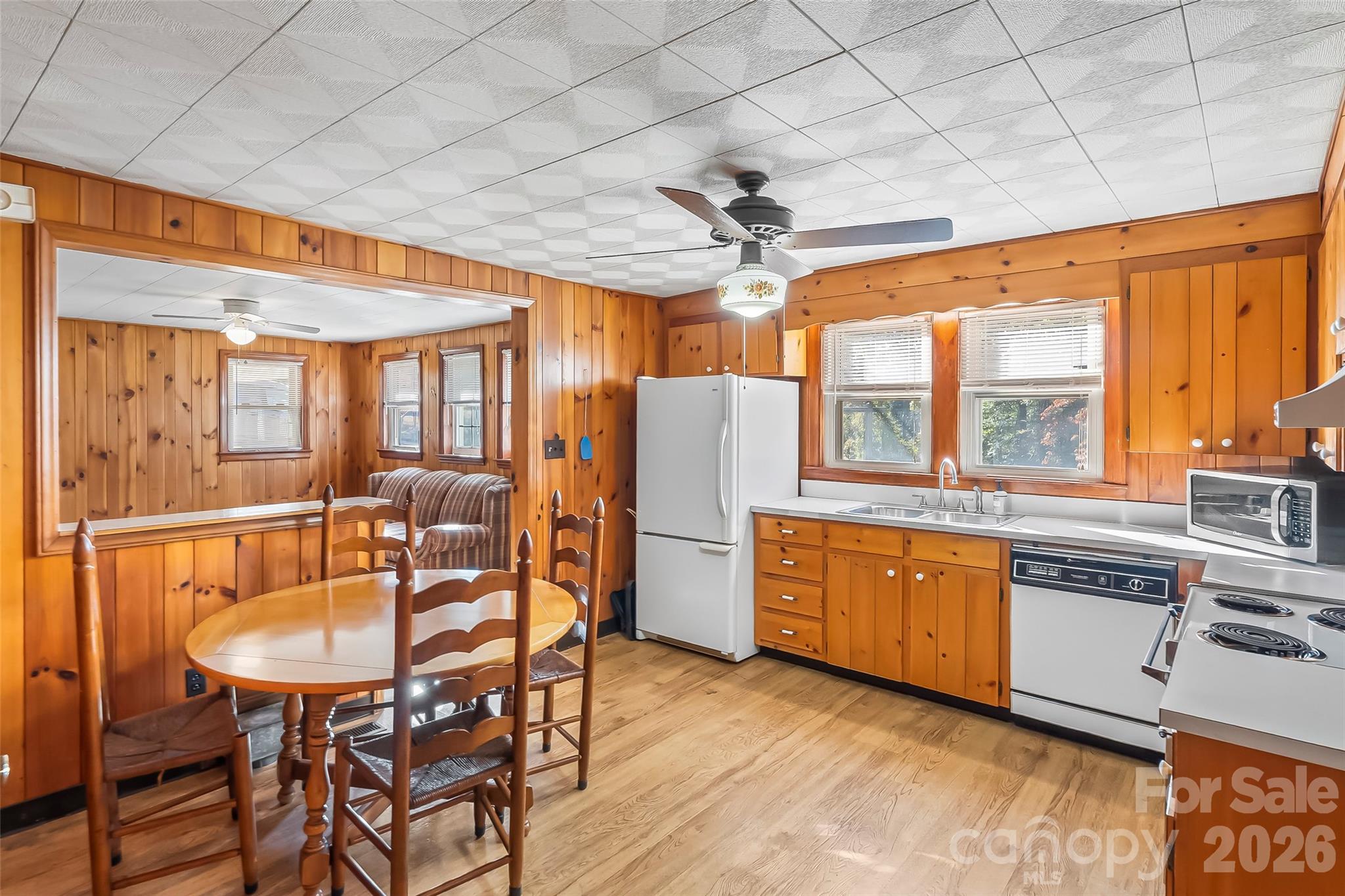 Single Family Residence at 6423 US 70 Highway E, Nebo, photo 13 of 37