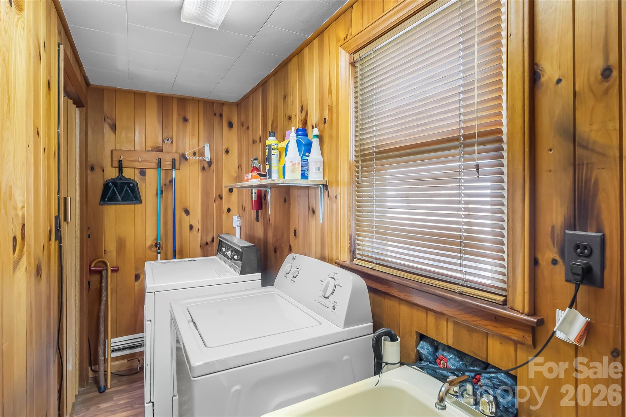 Single Family Residence at 6423 US 70 Highway E, Nebo, photo 25 of 37