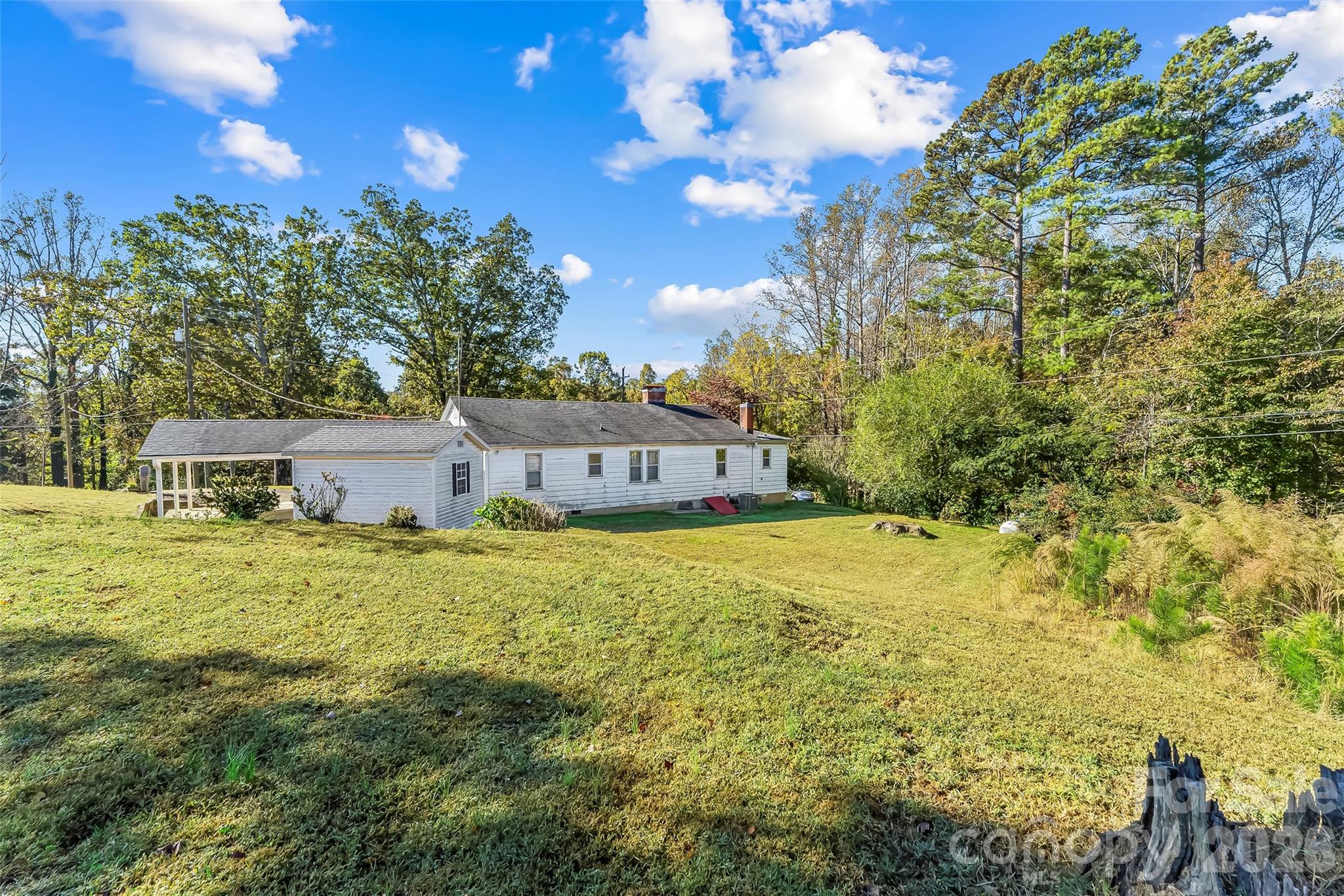 Single Family Residence at 6423 US 70 Highway E, Nebo, photo 31 of 37