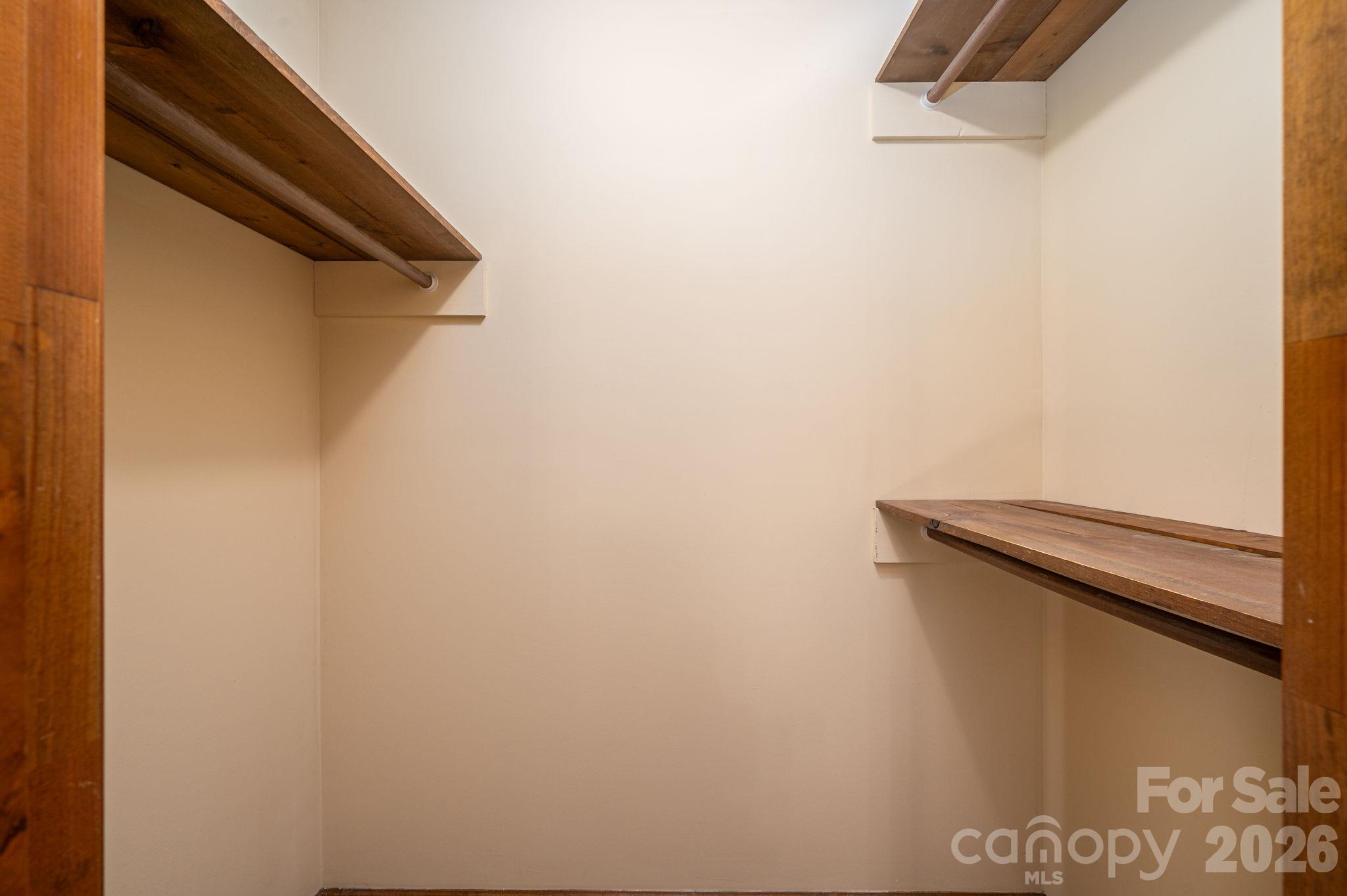 walk-in-closet - 429 Rowan Court, Gastonia