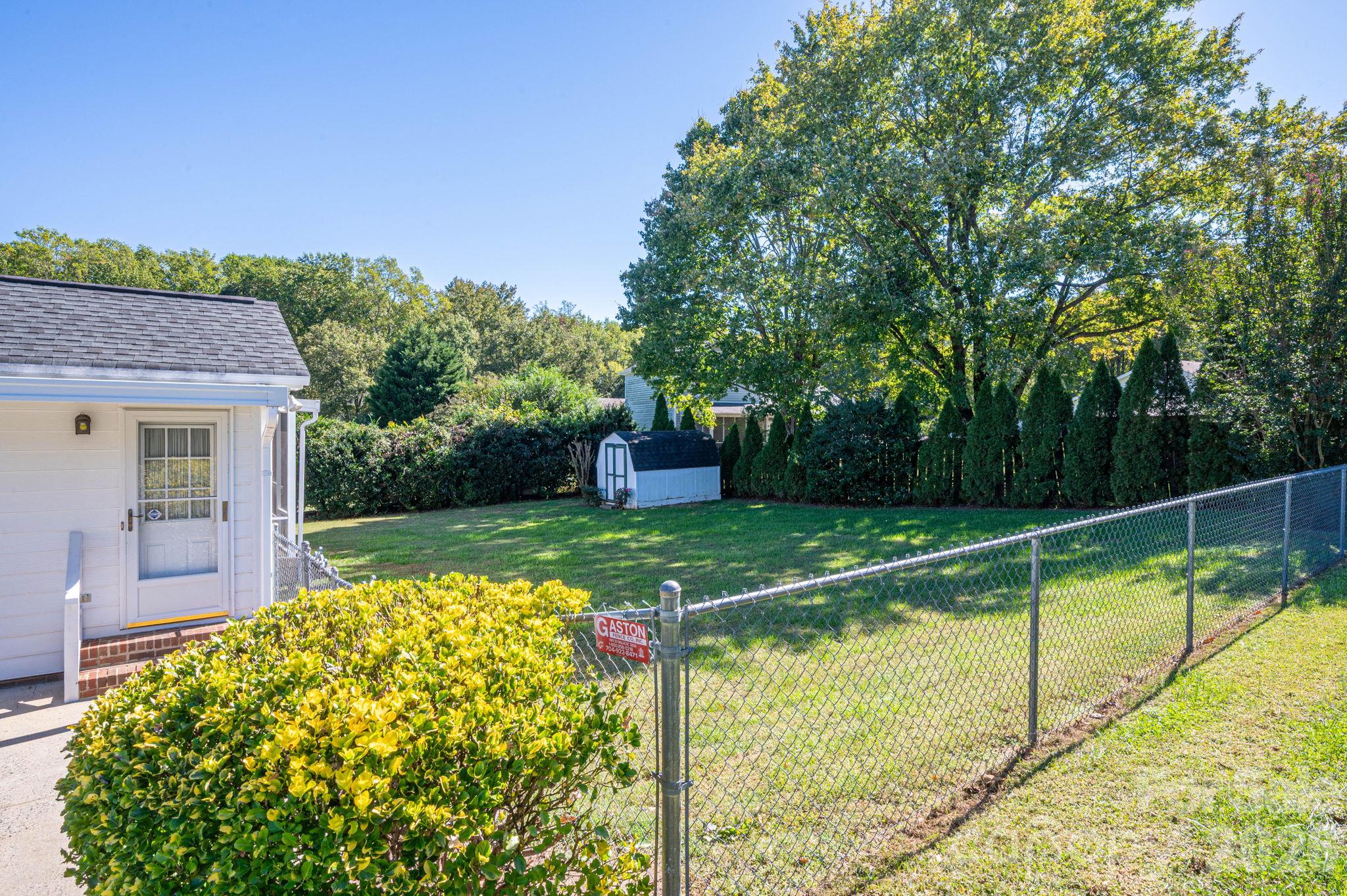 Fenced-in - 429 Rowan Court, Gastonia