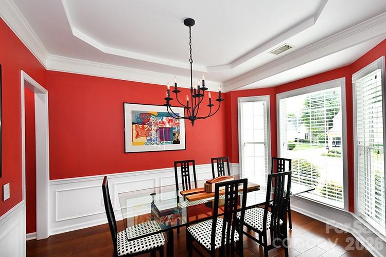 Single Family Residence at 15817 Kinlocke Drive, Huntersville, photo 5 of 25