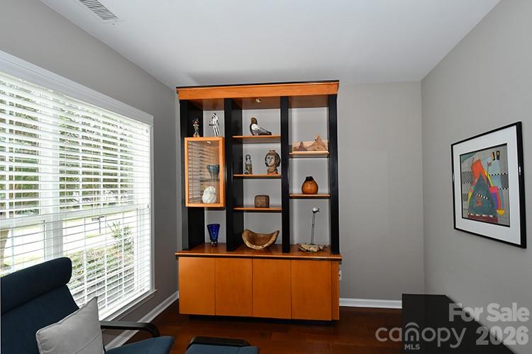 Single Family Residence at 15817 Kinlocke Drive, Huntersville, photo 6 of 25