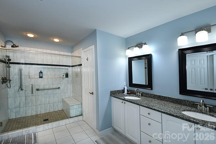 Single Family Residence at 15817 Kinlocke Drive, Huntersville, photo 17 of 25