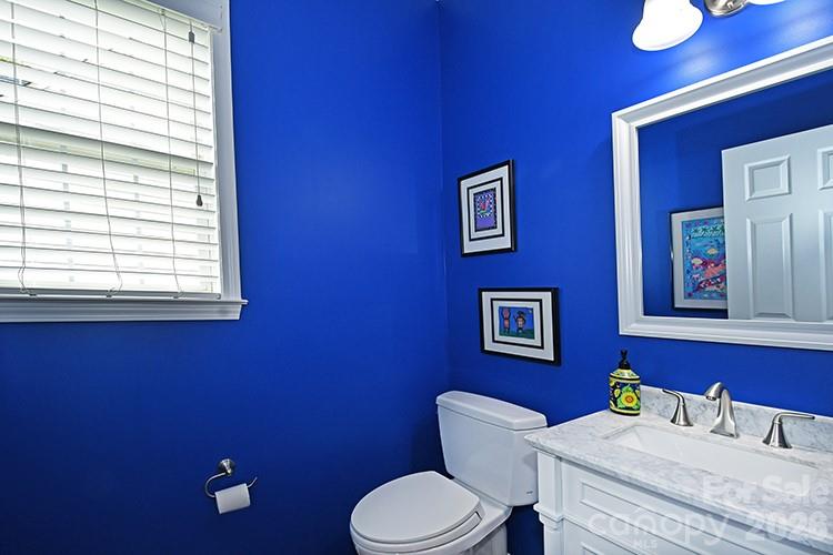 Single Family Residence at 15817 Kinlocke Drive, Huntersville, photo 25 of 25