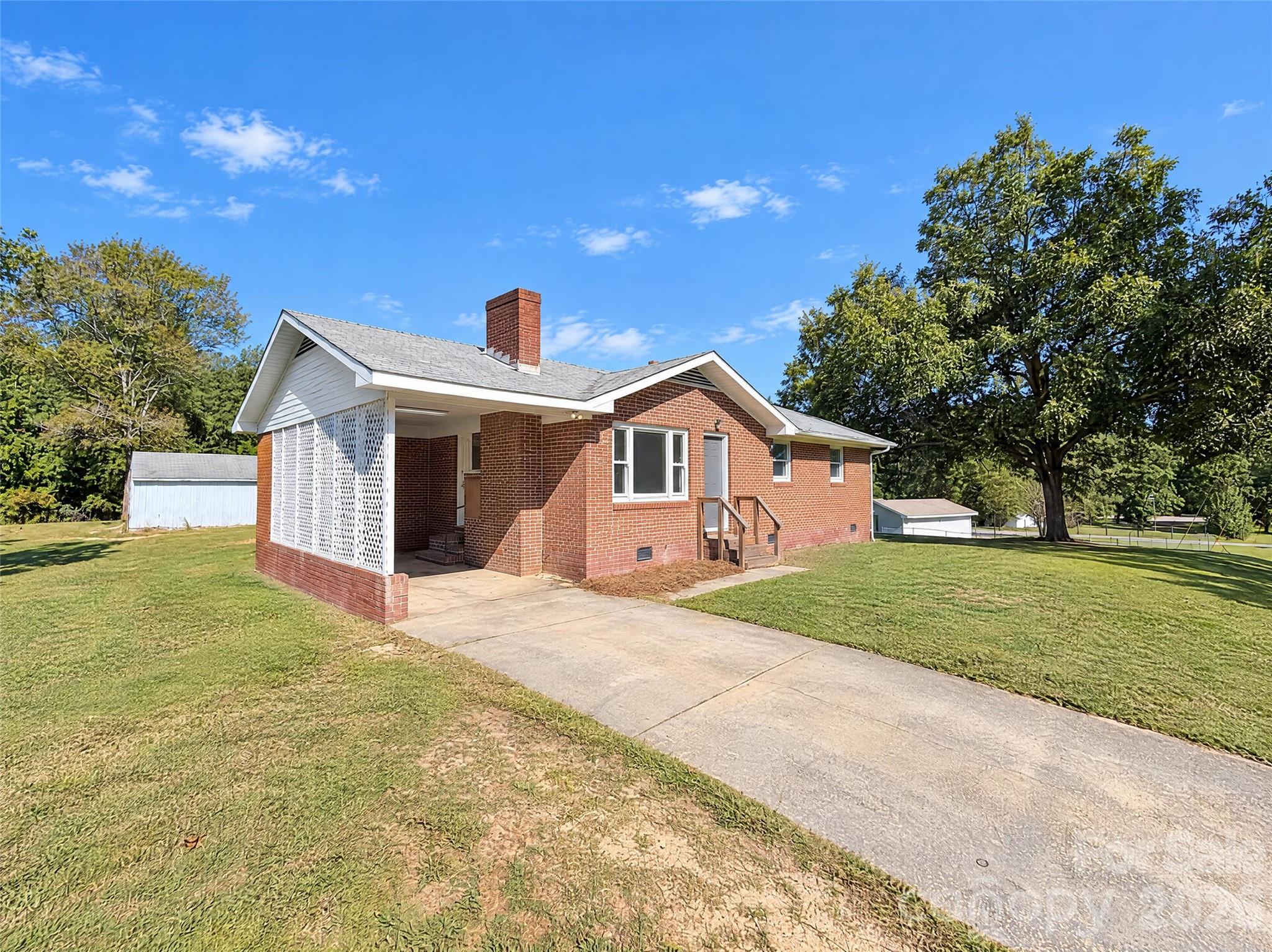 Single Family Residence at 2138 Reeves Road, Lancaster, photo 15 of 16
