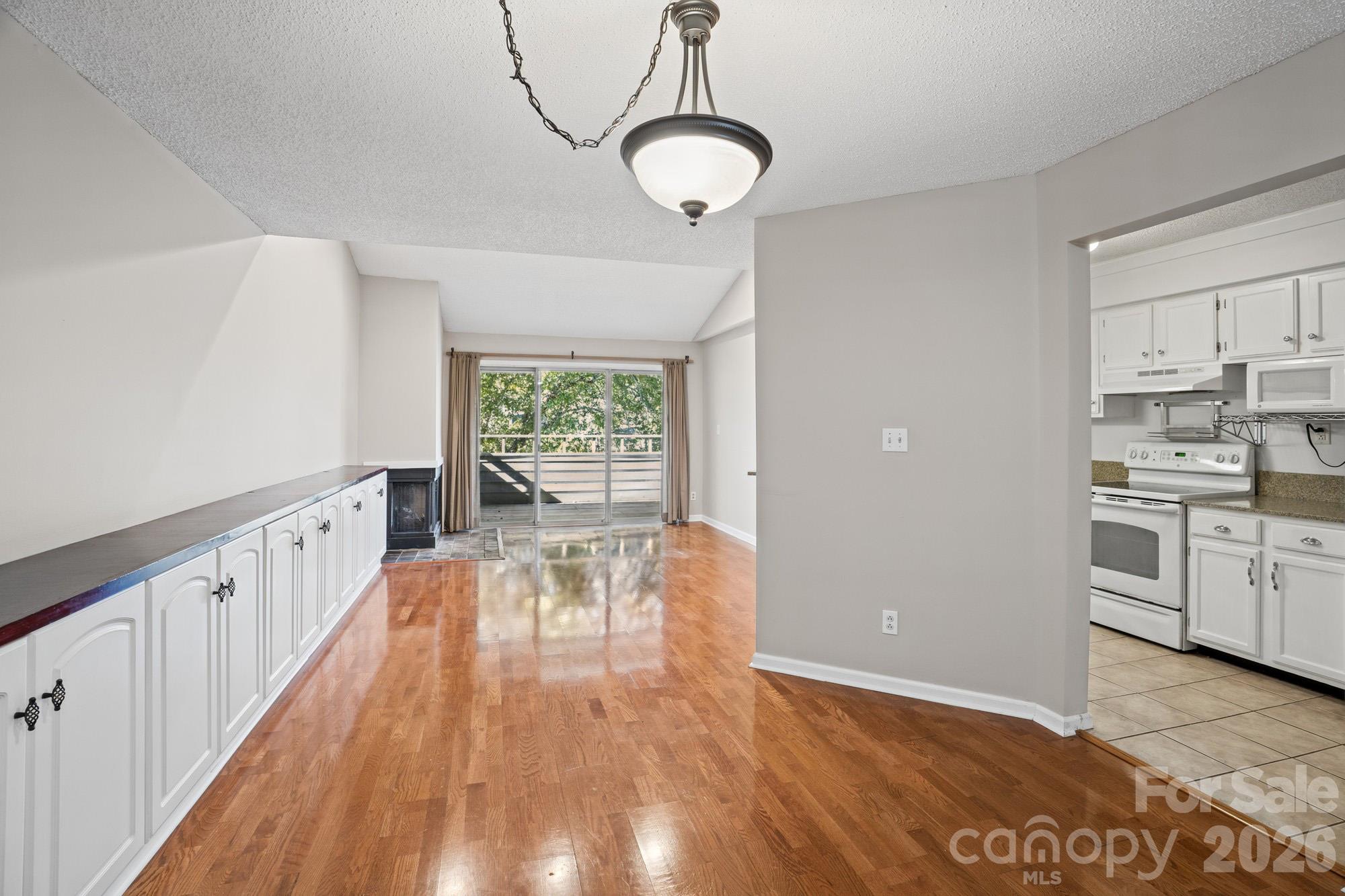 Condominium at 2519 Stockbridge Drive, Charlotte, photo 16 of 22