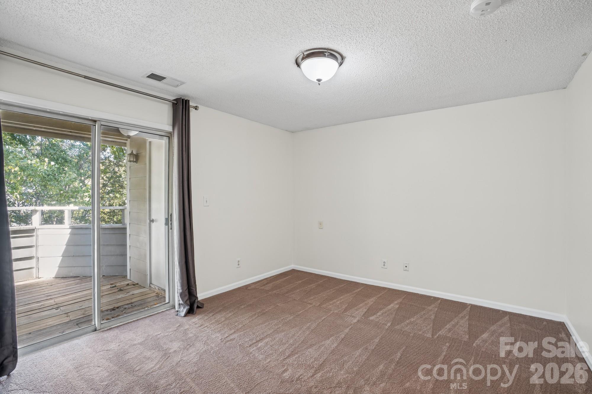 Condominium at 2519 Stockbridge Drive, Charlotte, photo 20 of 22