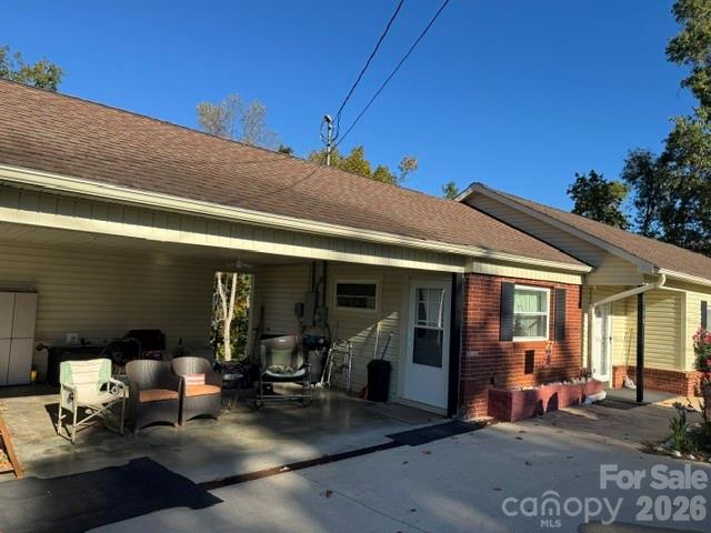 Single Family Residence at 2298 Lail Road, Morganton, photo 3 of 15