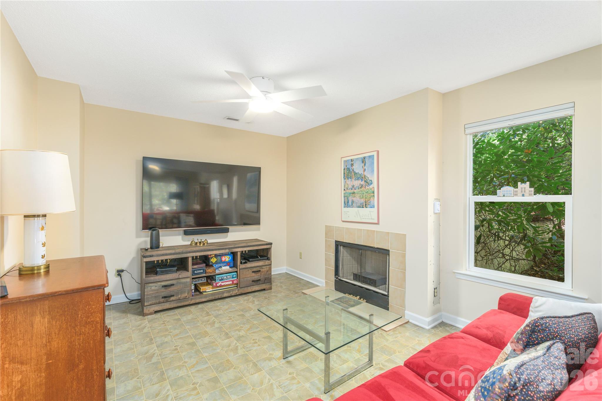 More family space or possible bedroom. - 6 Eagles Nest Lane, Asheville