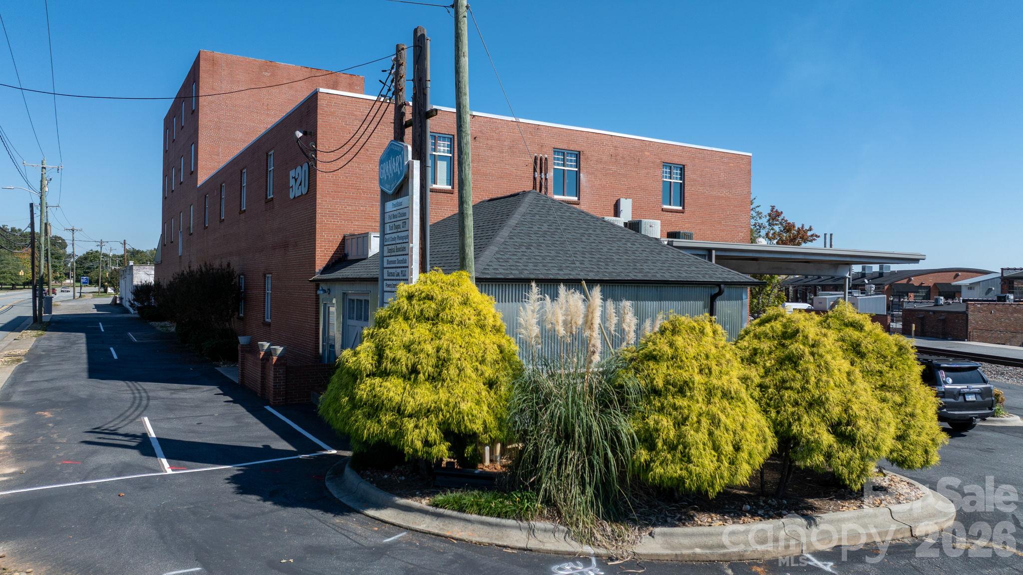 Office at 526 8th Street NE, Hickory, photo 13 of 34