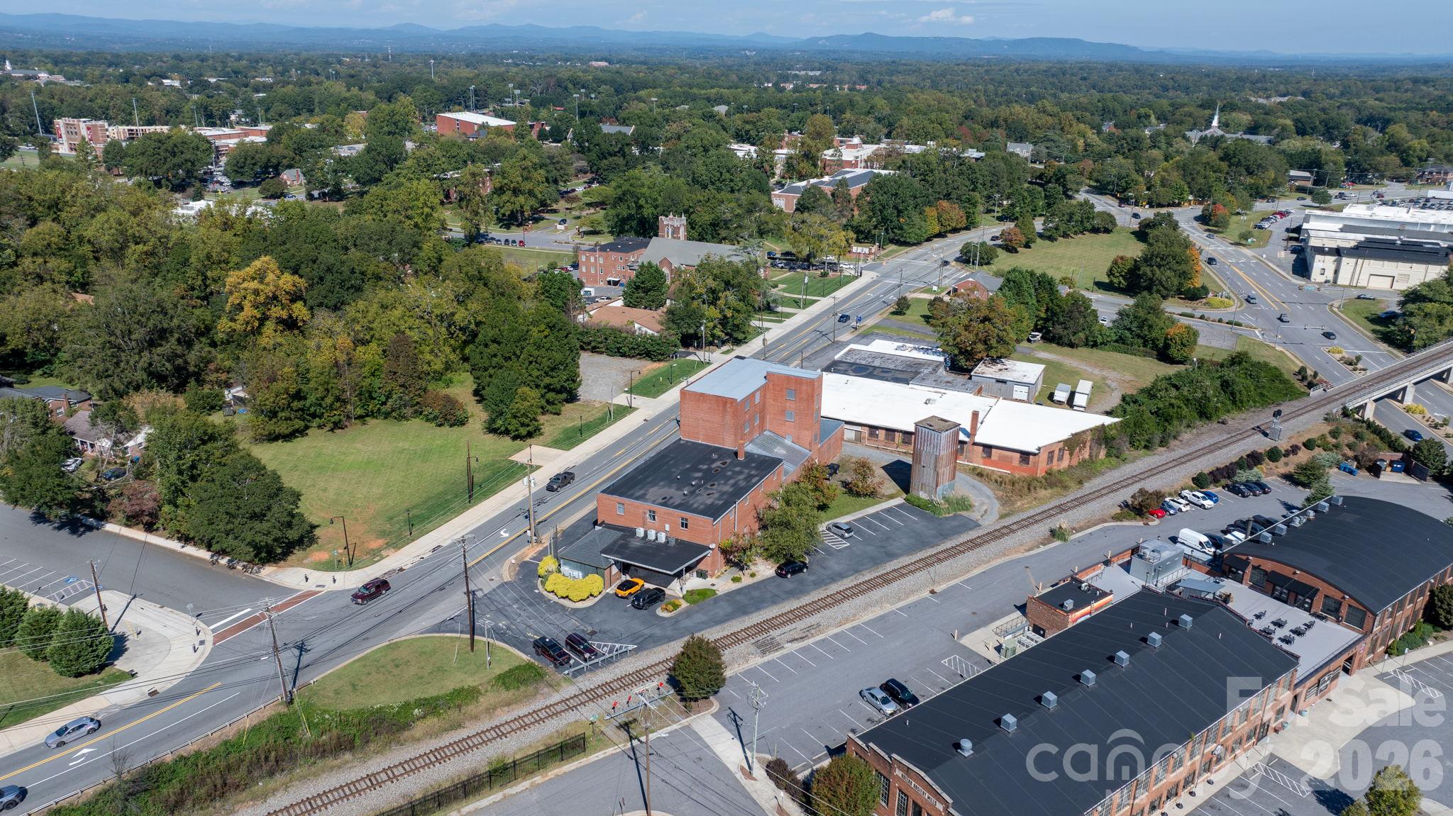 Office at 526 8th Street NE, Hickory, photo 23 of 34