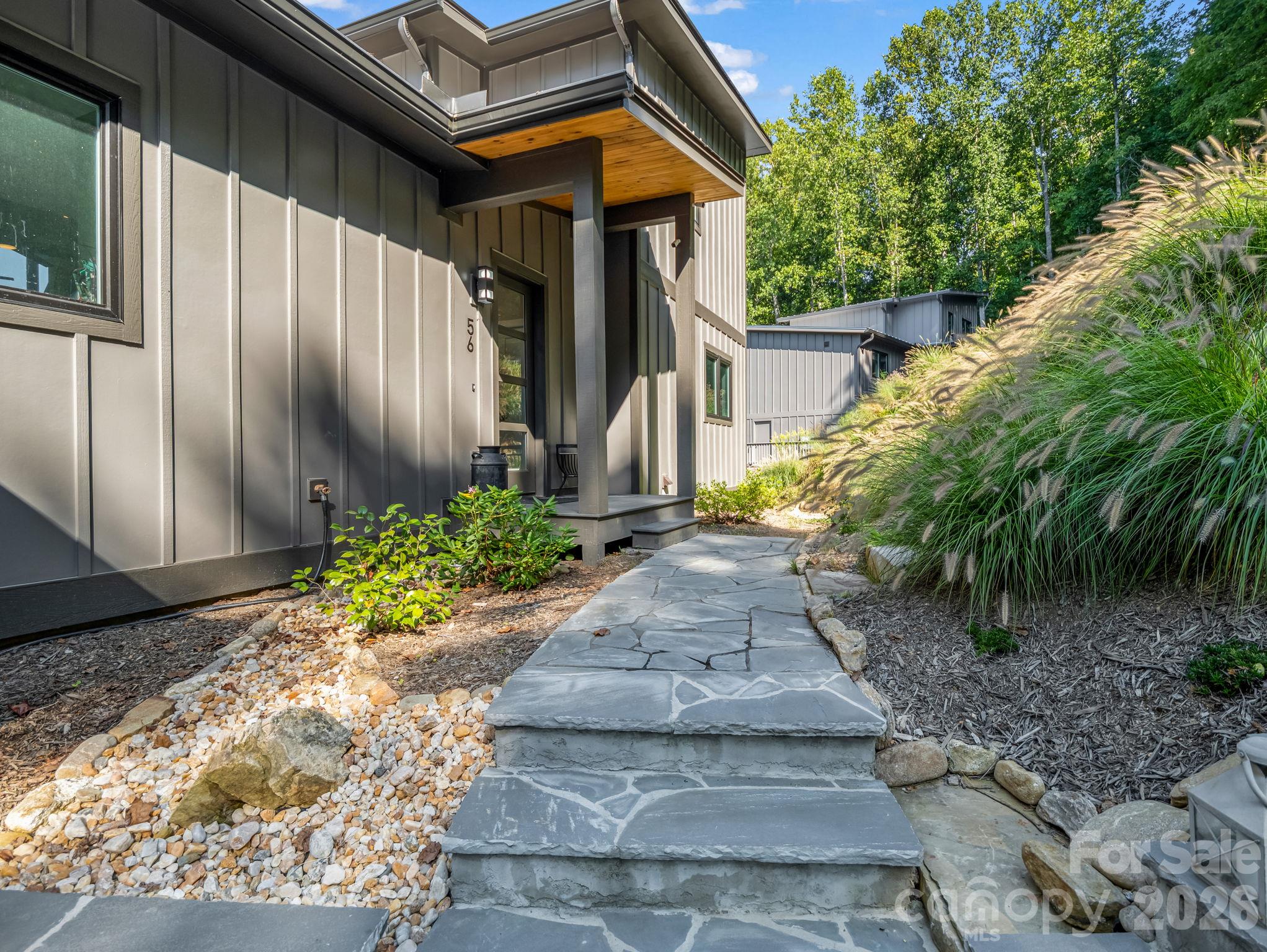 Single Family Residence at 56 Scenic View Drive, Hendersonville, photo 4 of 38