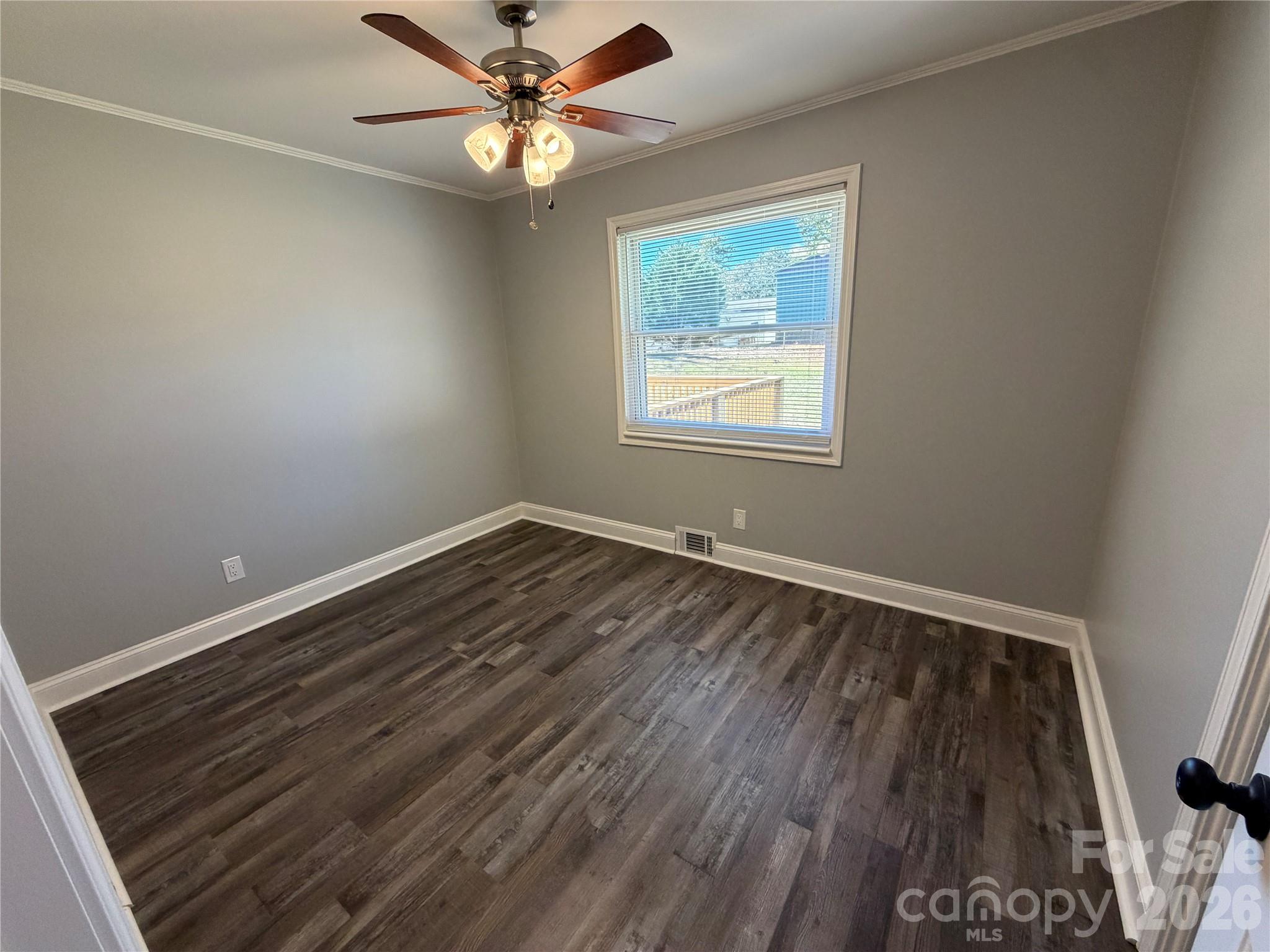 Single Family Residence at 527 Annex Avenue, Kannapolis, photo 15 of 21