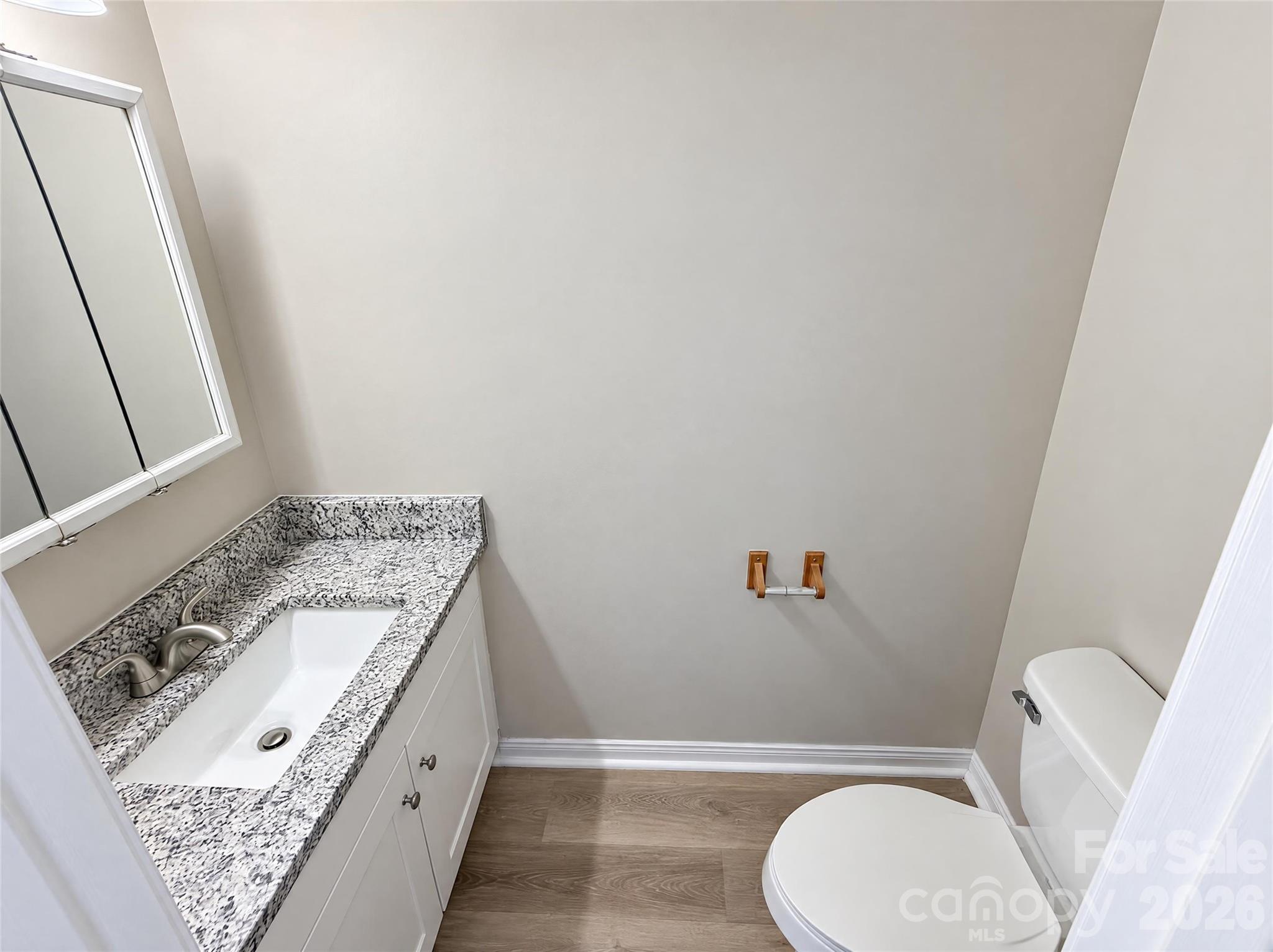Townhouse at 8355 Knights Bridge Road, Charlotte, photo 17 of 20