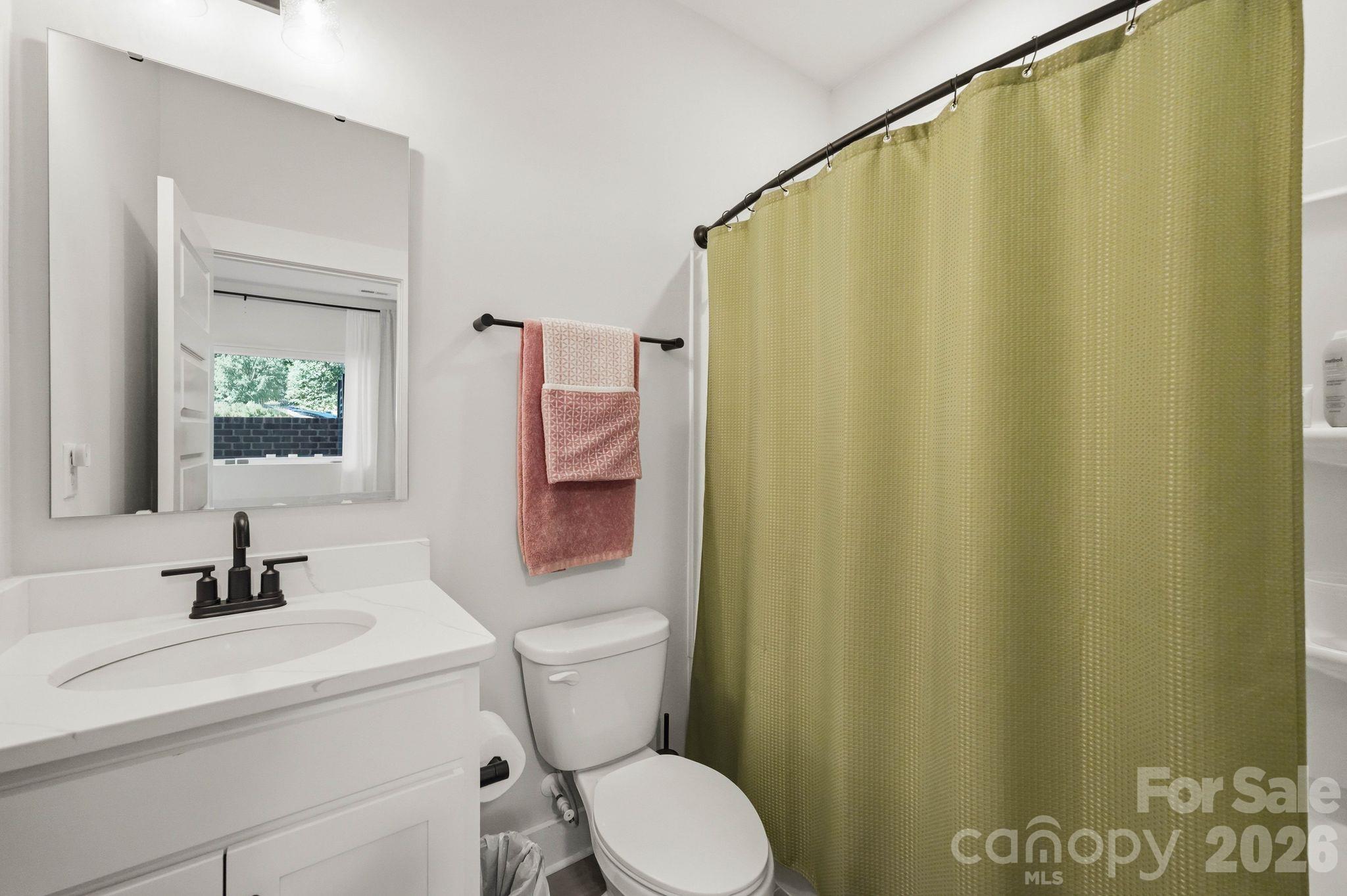 Townhouse at 367 S Bruns Avenue, Charlotte, photo 20 of 21