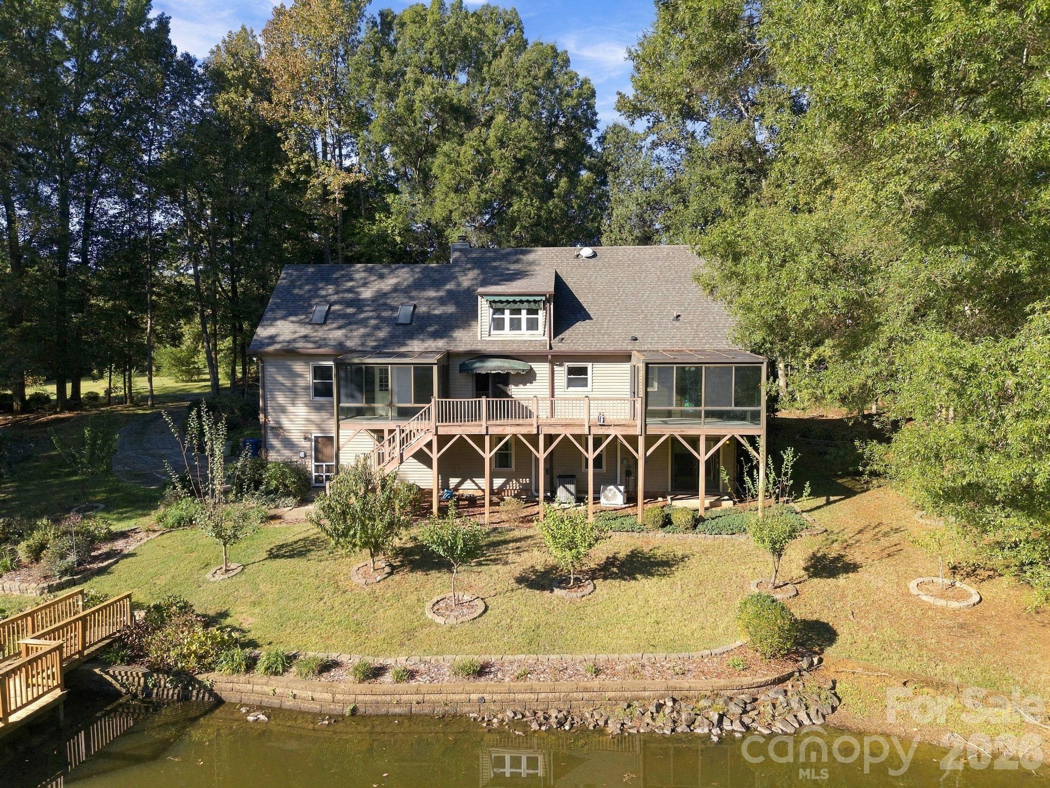 Single Family Residence at 3400 Jonesberry Road, Mint Hill, photo 5 of 43