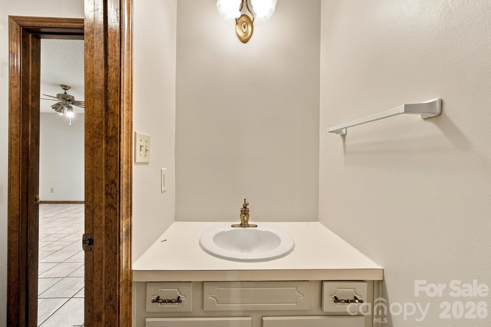 Single Family Residence at 3400 Jonesberry Road, Mint Hill, photo 15 of 43