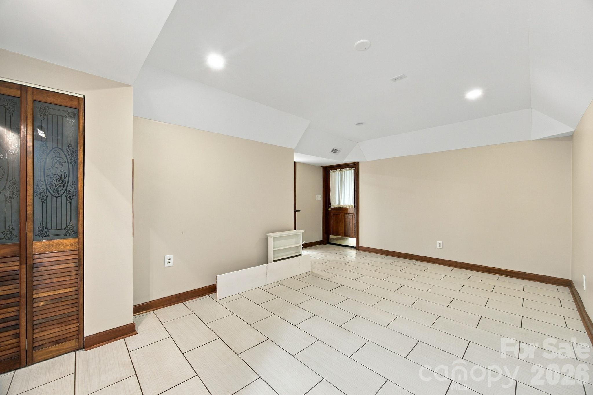 Single Family Residence at 3400 Jonesberry Road, Mint Hill, photo 32 of 43