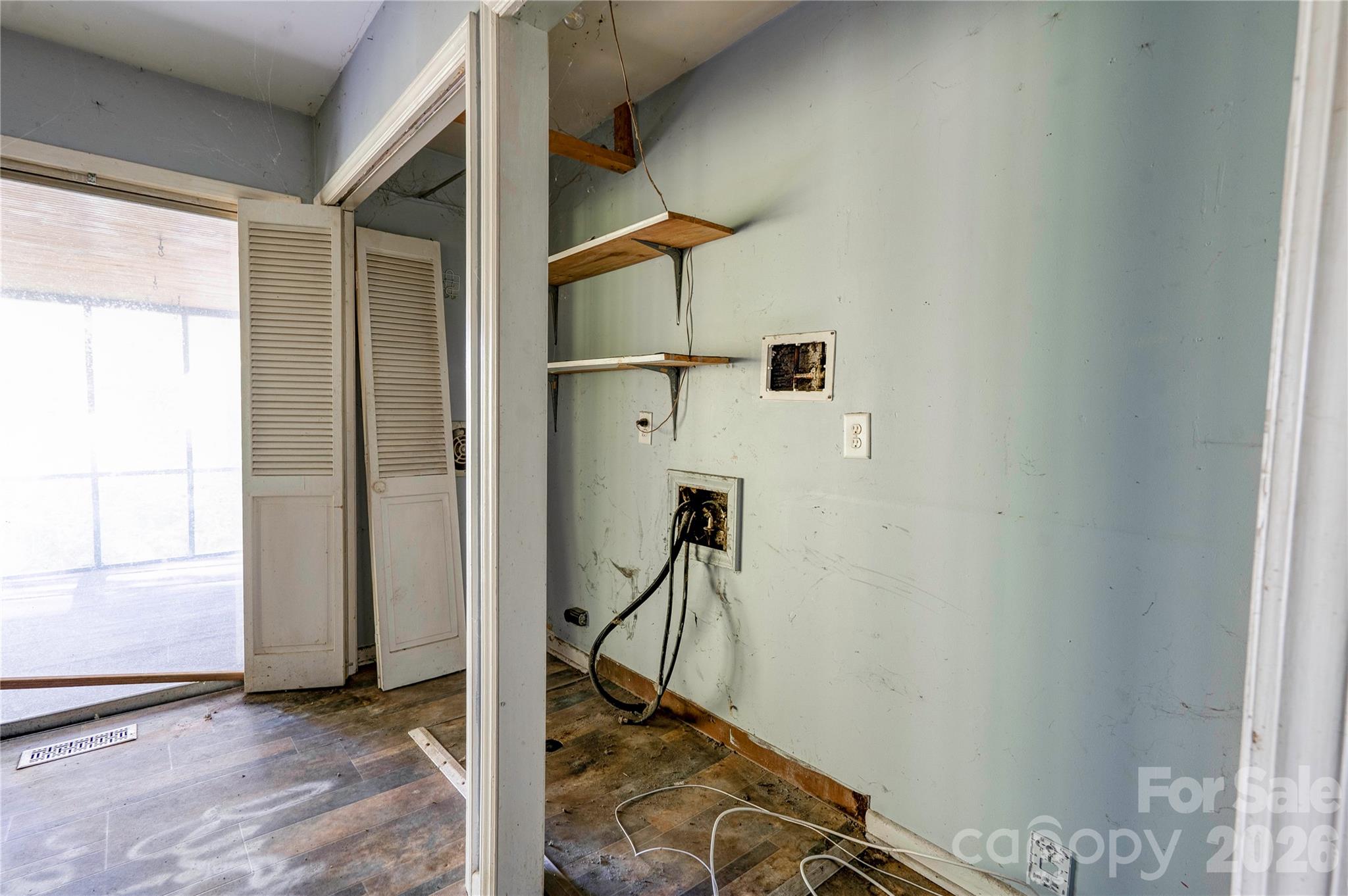 Laundry - 712 Hanover Drive, Shelby