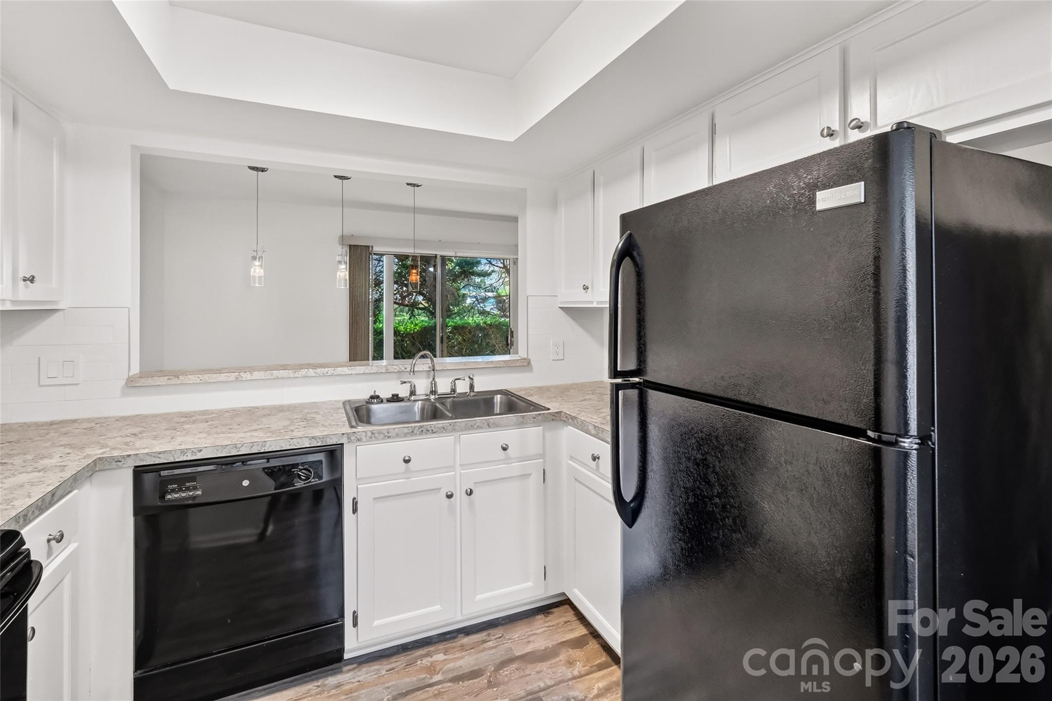 Condominium at 2913 Iron Gate Lane, Charlotte, photo 11 of 35