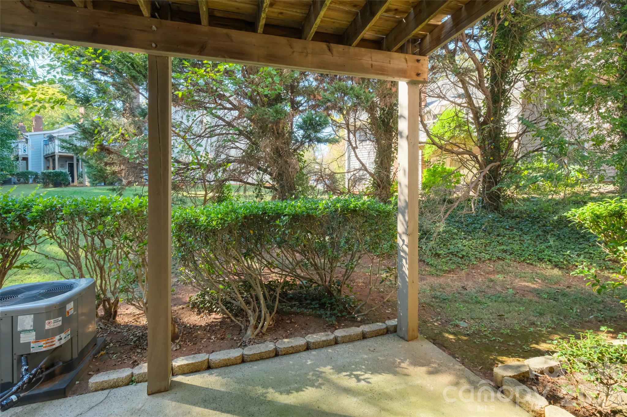 Condominium at 2913 Iron Gate Lane, Charlotte, photo 21 of 35