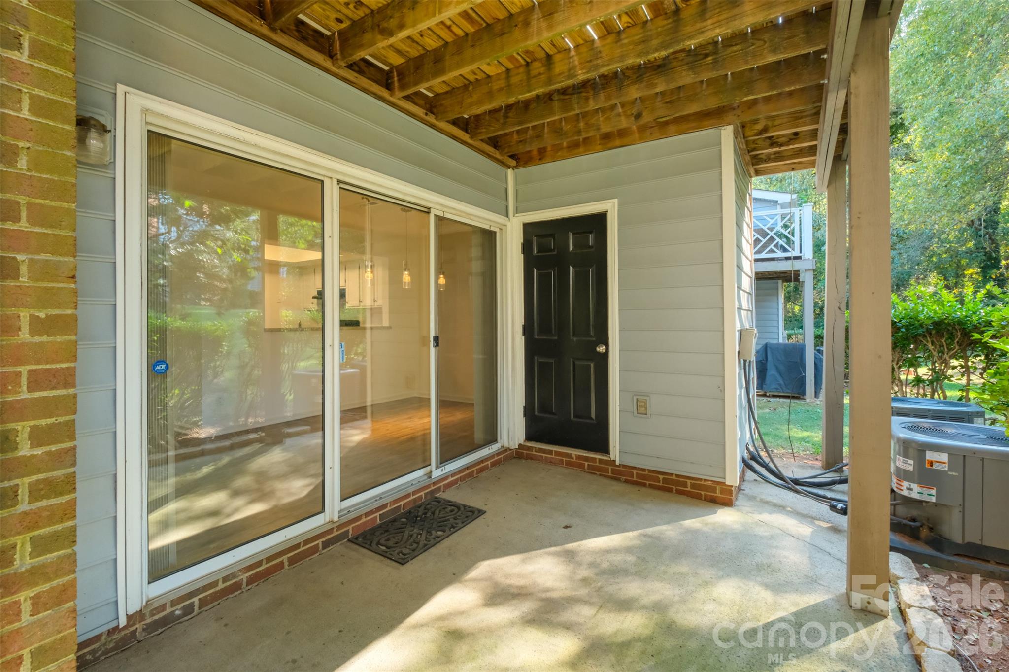 Condominium at 2913 Iron Gate Lane, Charlotte, photo 22 of 35