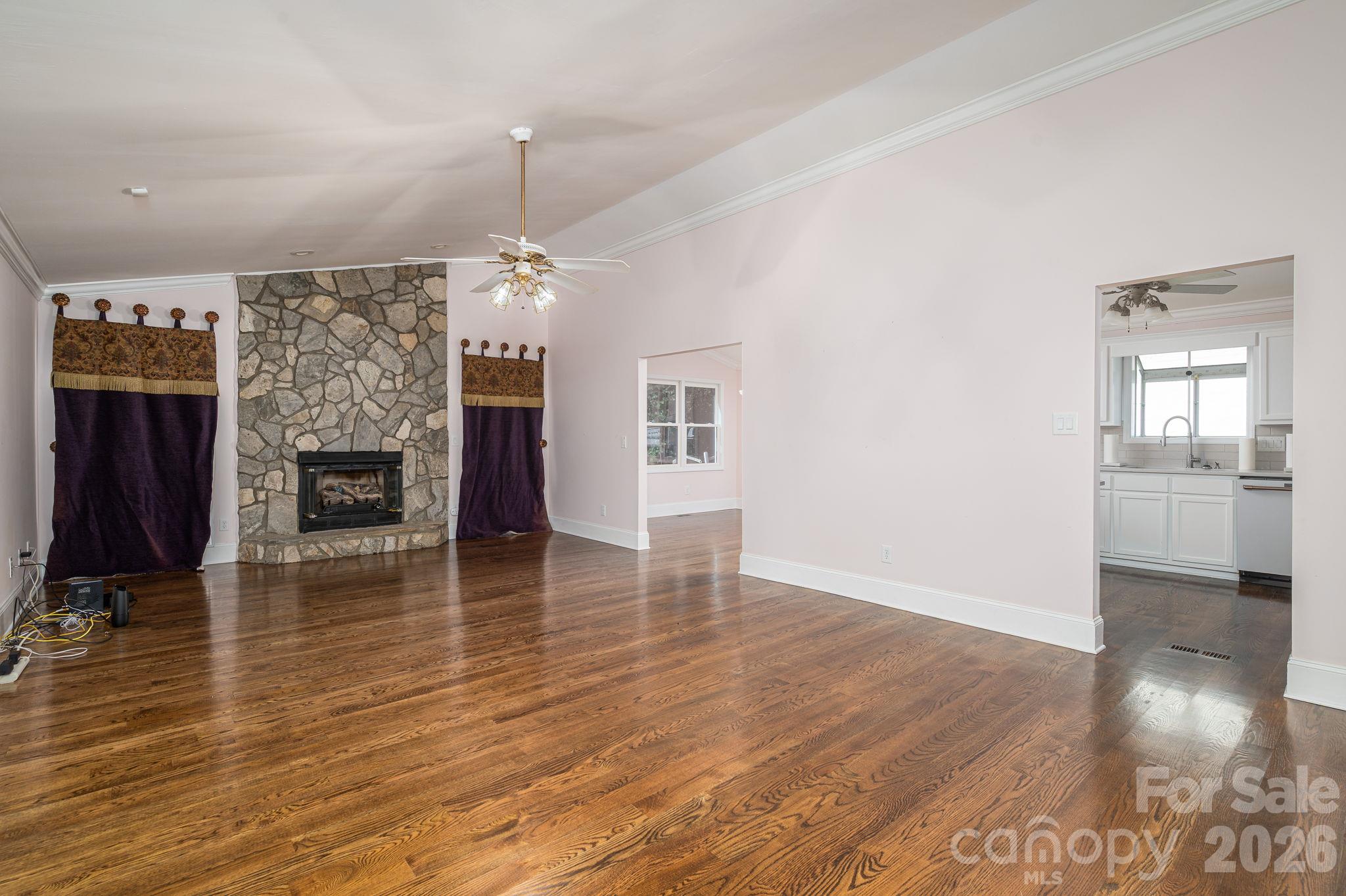 Single Family Residence at 3647 Lake Shore Road S, Denver, photo 5 of 42