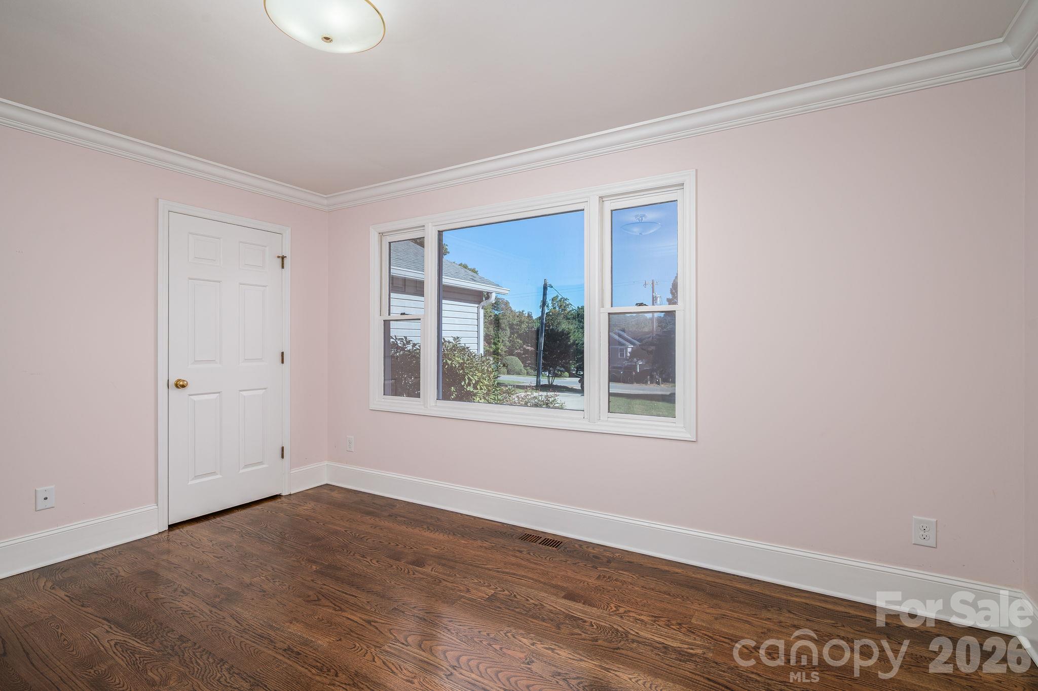 Single Family Residence at 3647 Lake Shore Road S, Denver, photo 15 of 42