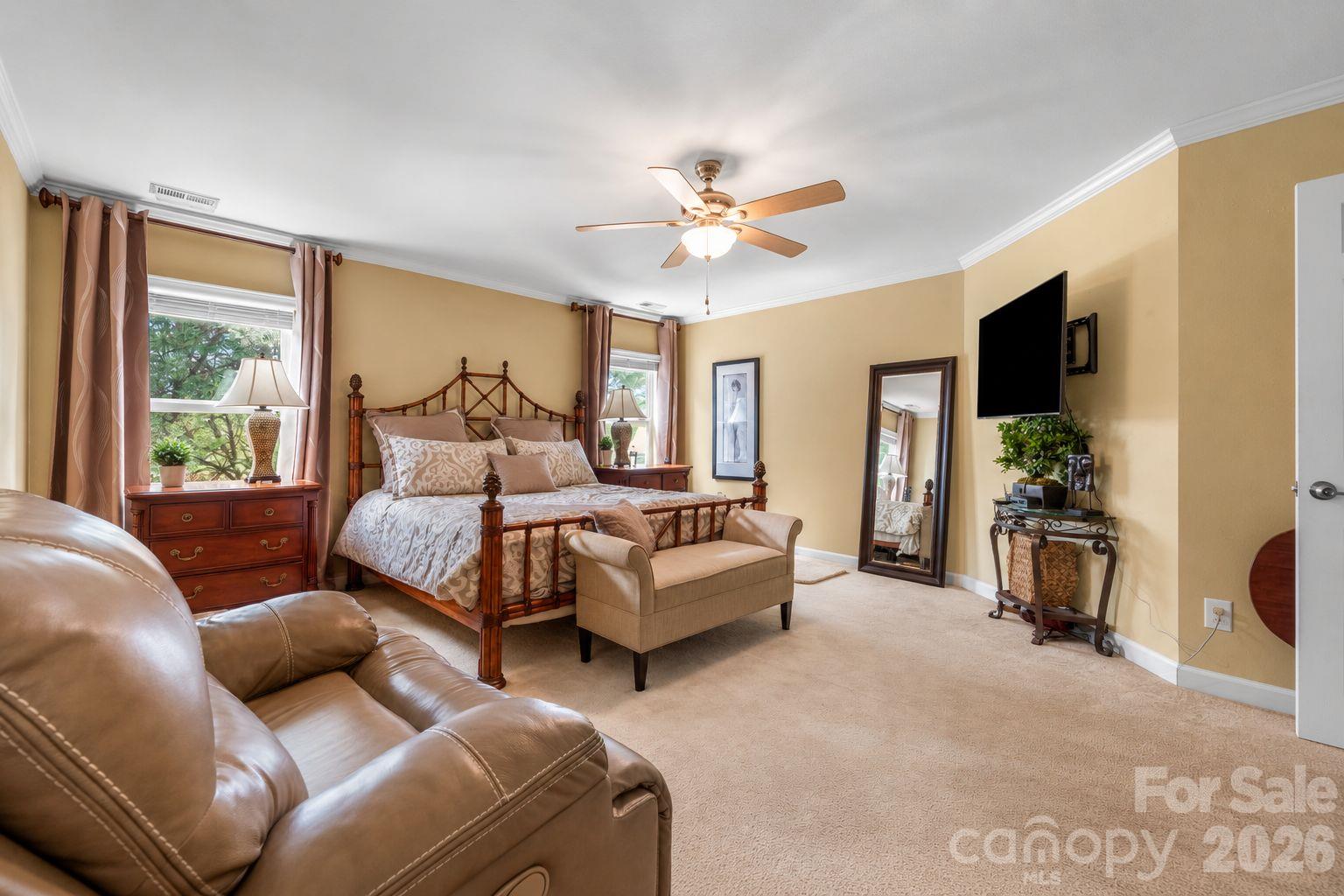 Single Family Residence at 873 Willow Creek Drive, Gastonia, photo 17 of 32