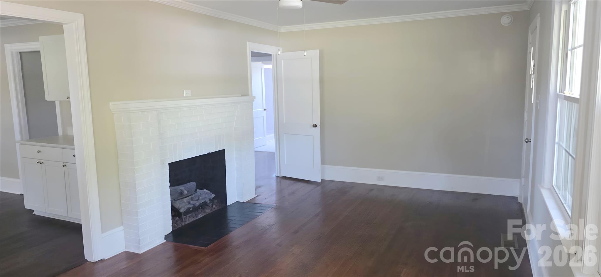 1111 Living Room View 2 - 1107/1111 Chase High Road, Forest City