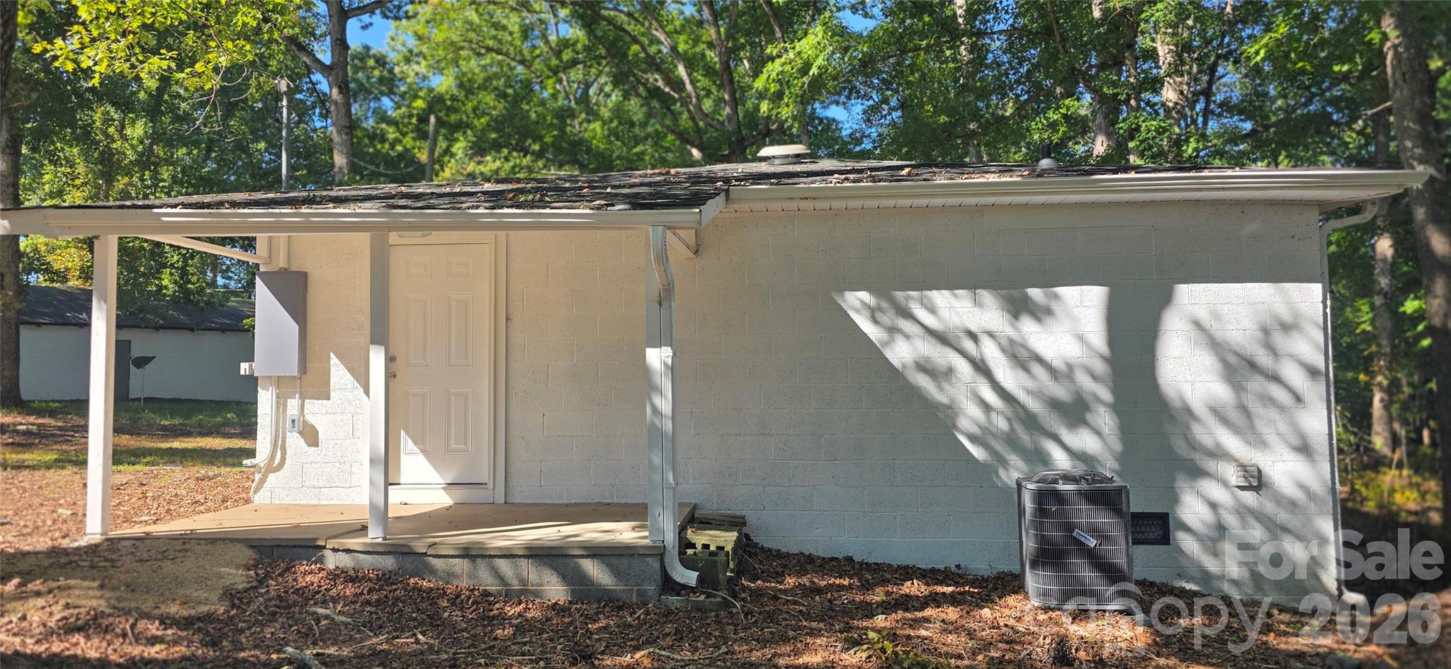1107 Rear View - 1107/1111 Chase High Road, Forest City