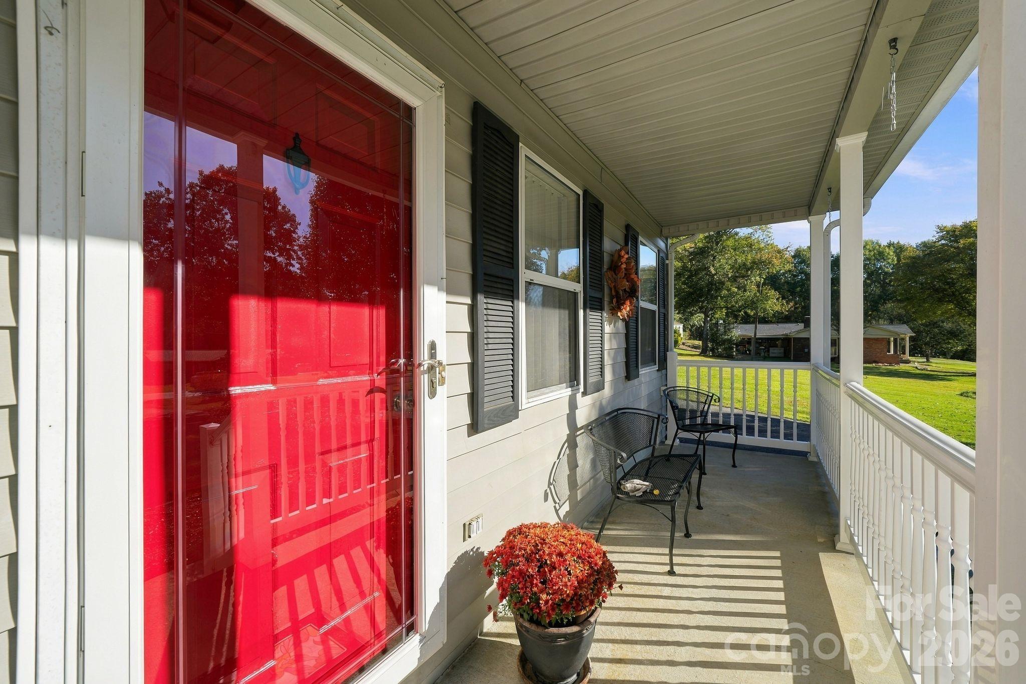 Single Family Residence at 1295 Creekwood Drive, Morganton, photo 4 of 48