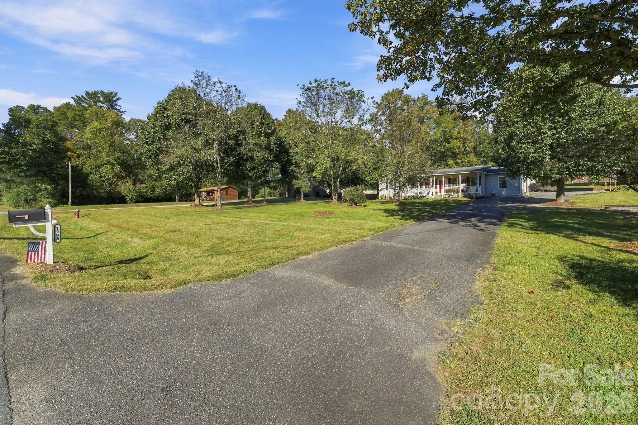Single Family Residence at 1295 Creekwood Drive, Morganton, photo 6 of 48