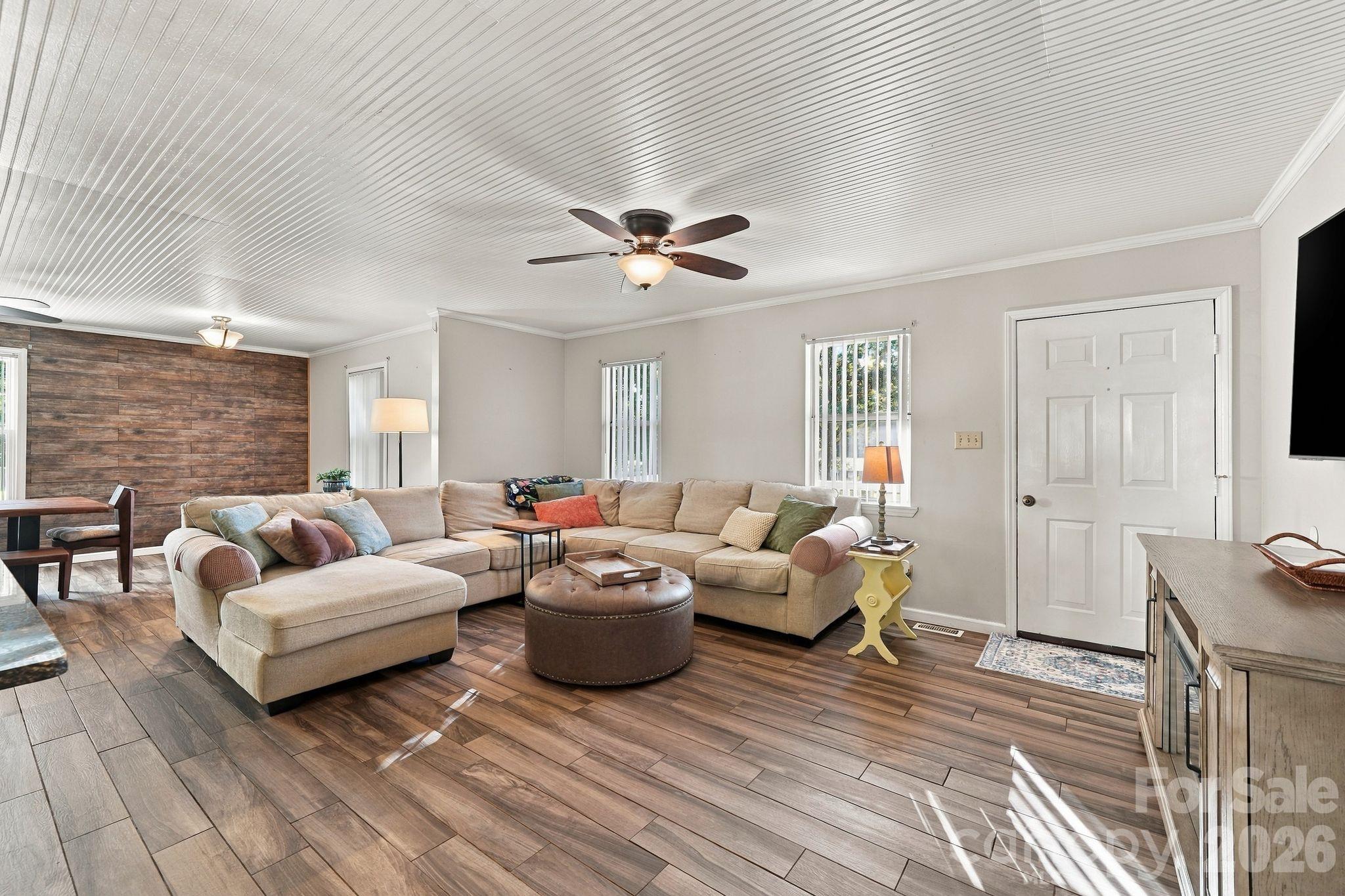 Single Family Residence at 1295 Creekwood Drive, Morganton, photo 17 of 48