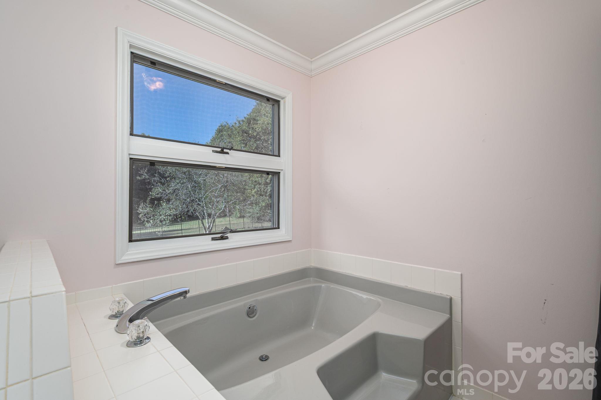 Single Family Residence at 3647 Lake Shore Road S, Denver, photo 21 of 42