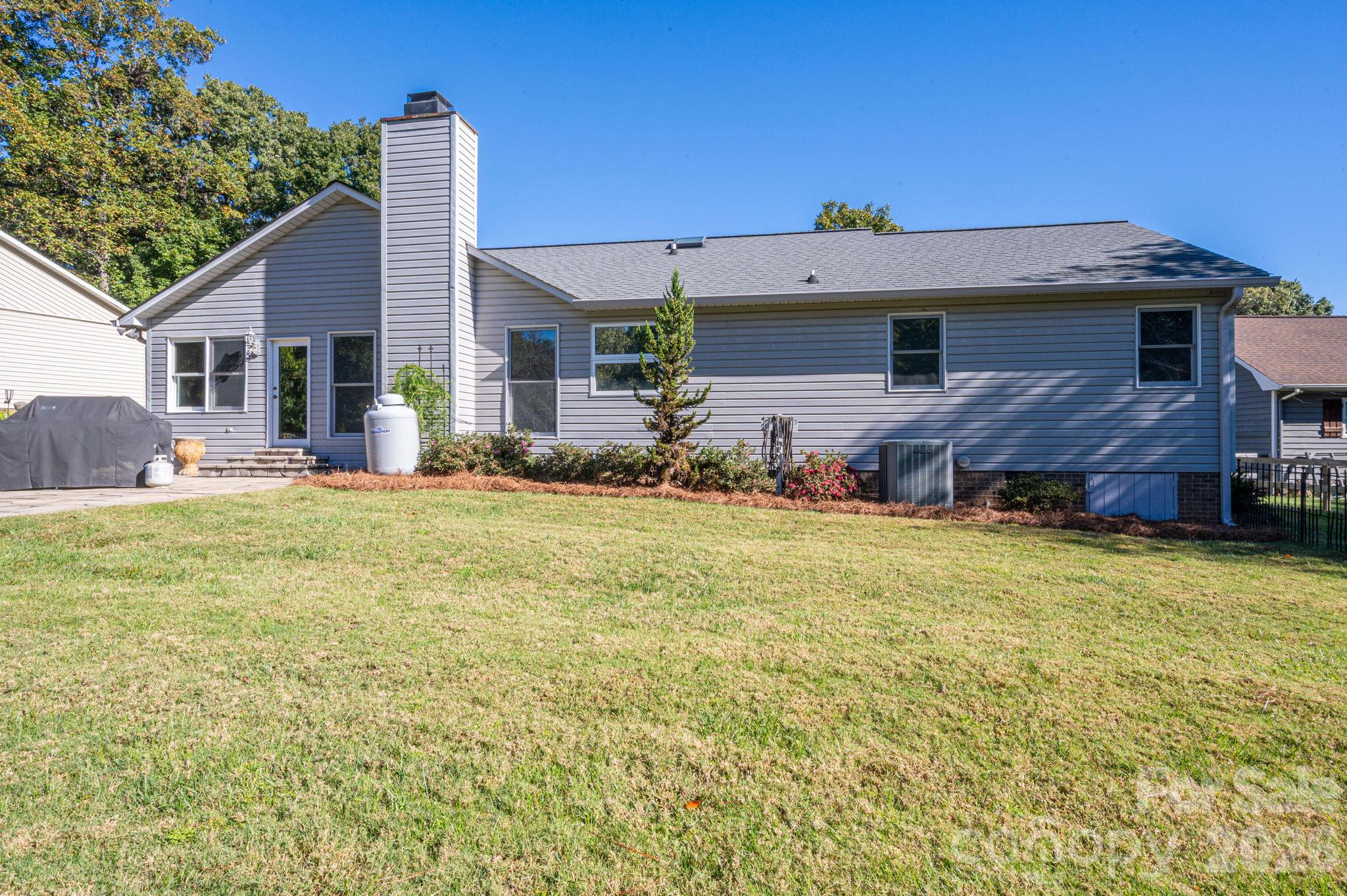 Single Family Residence at 3647 Lake Shore Road S, Denver, photo 42 of 42