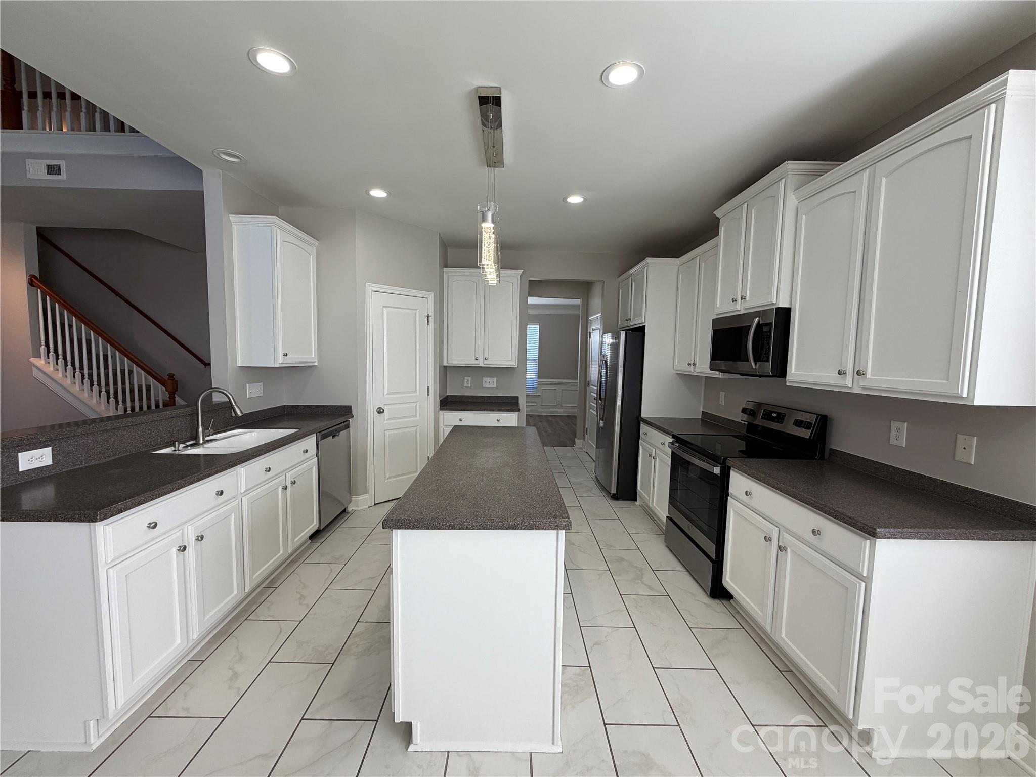 Single Family Residence at 1003 Defoor Court, Indian Trail, photo 32 of 81
