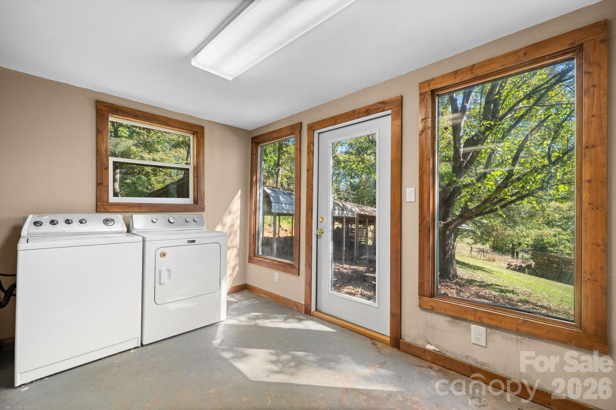 Single Family Residence at 131 Clay Street, Morganton, photo 12 of 33